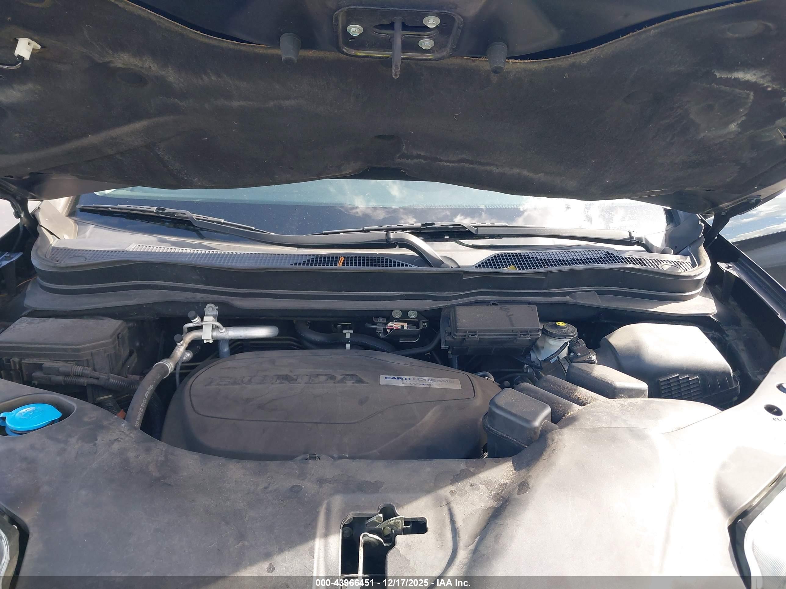 HONDA PILOT image 10