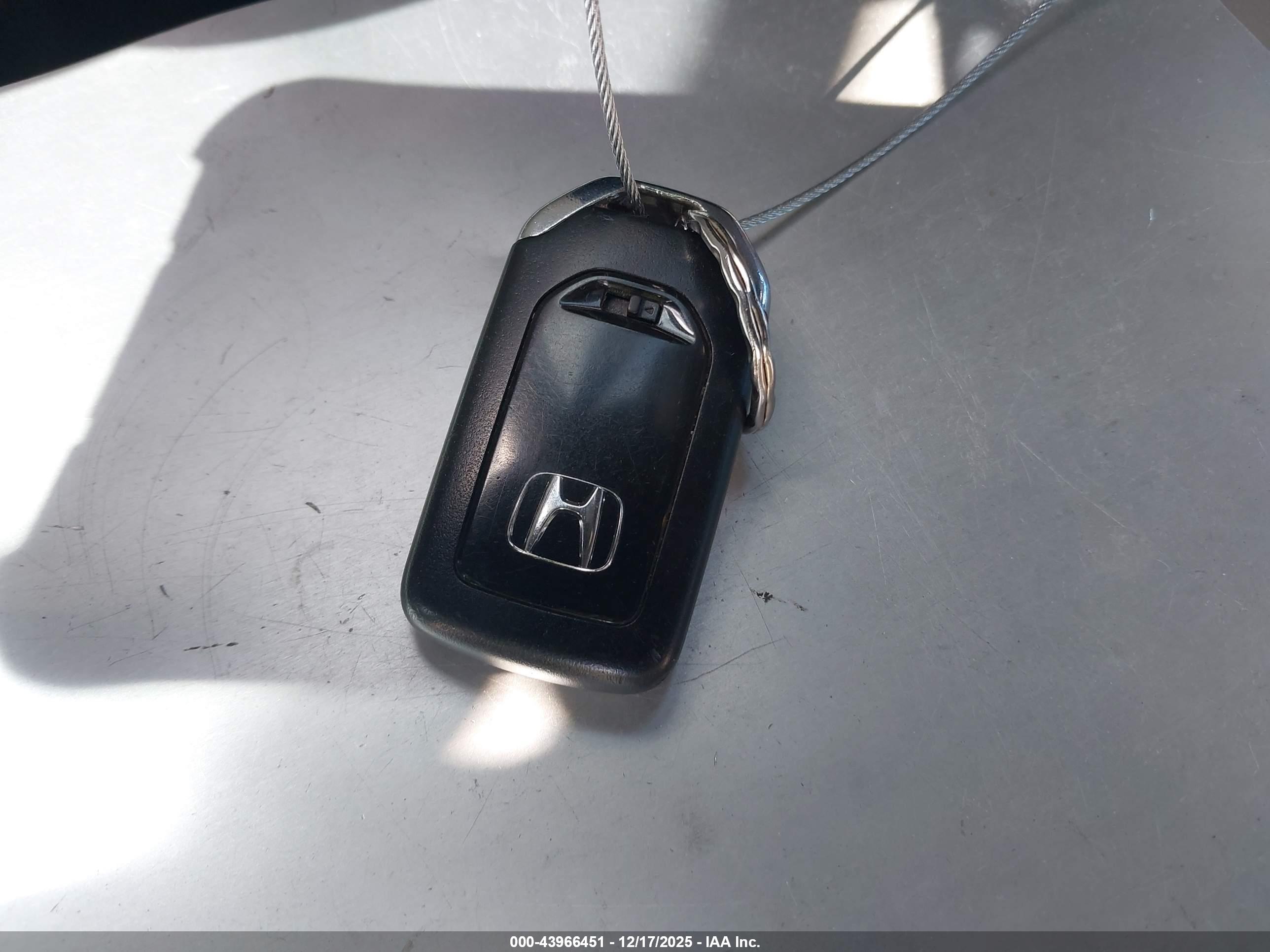 HONDA PILOT image 11