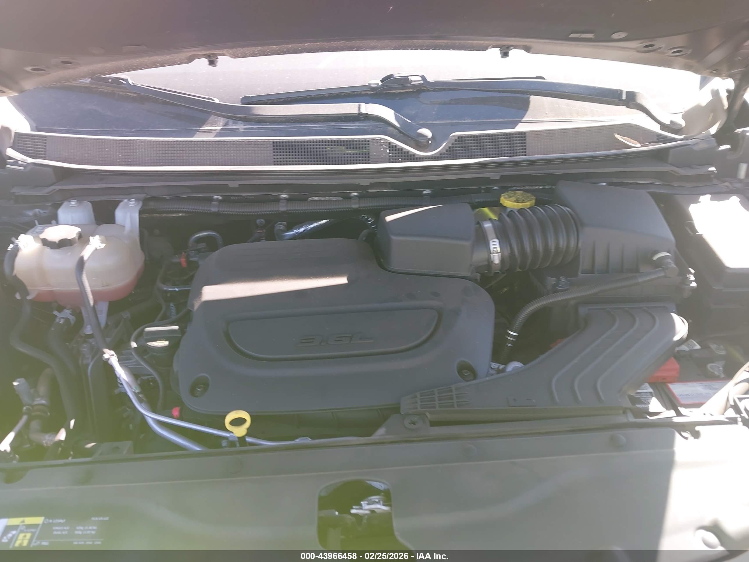 CHRYSLER VOYAGER image 10