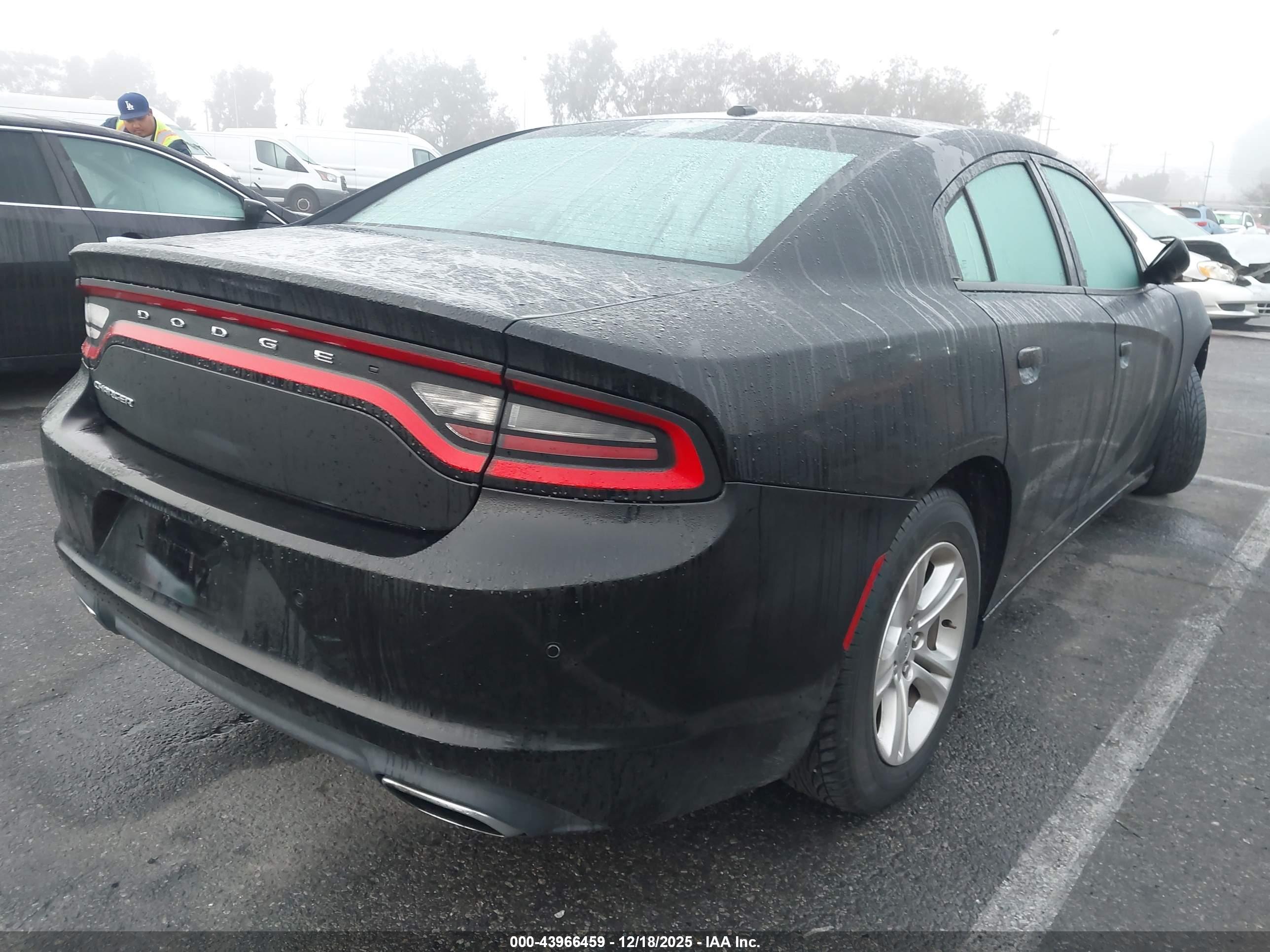 DODGE CHARGER image 4
