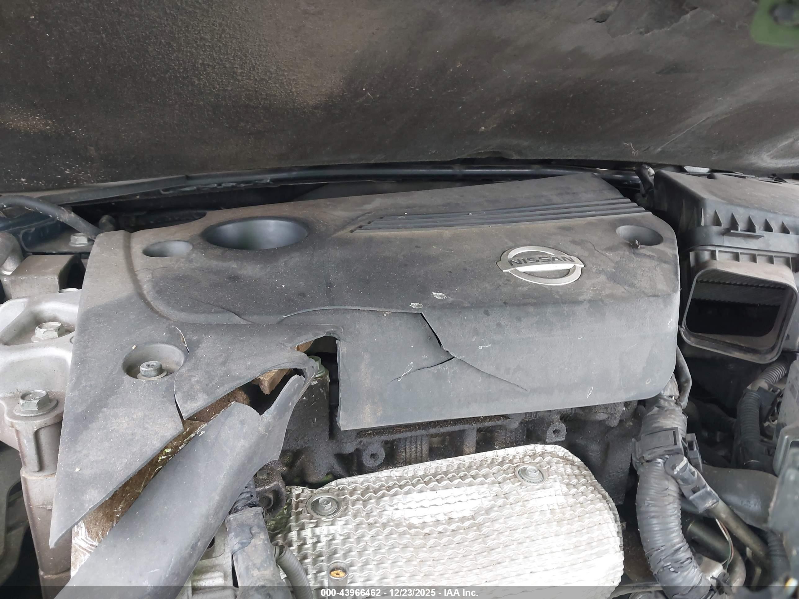 NISSAN ALTIMA image 10