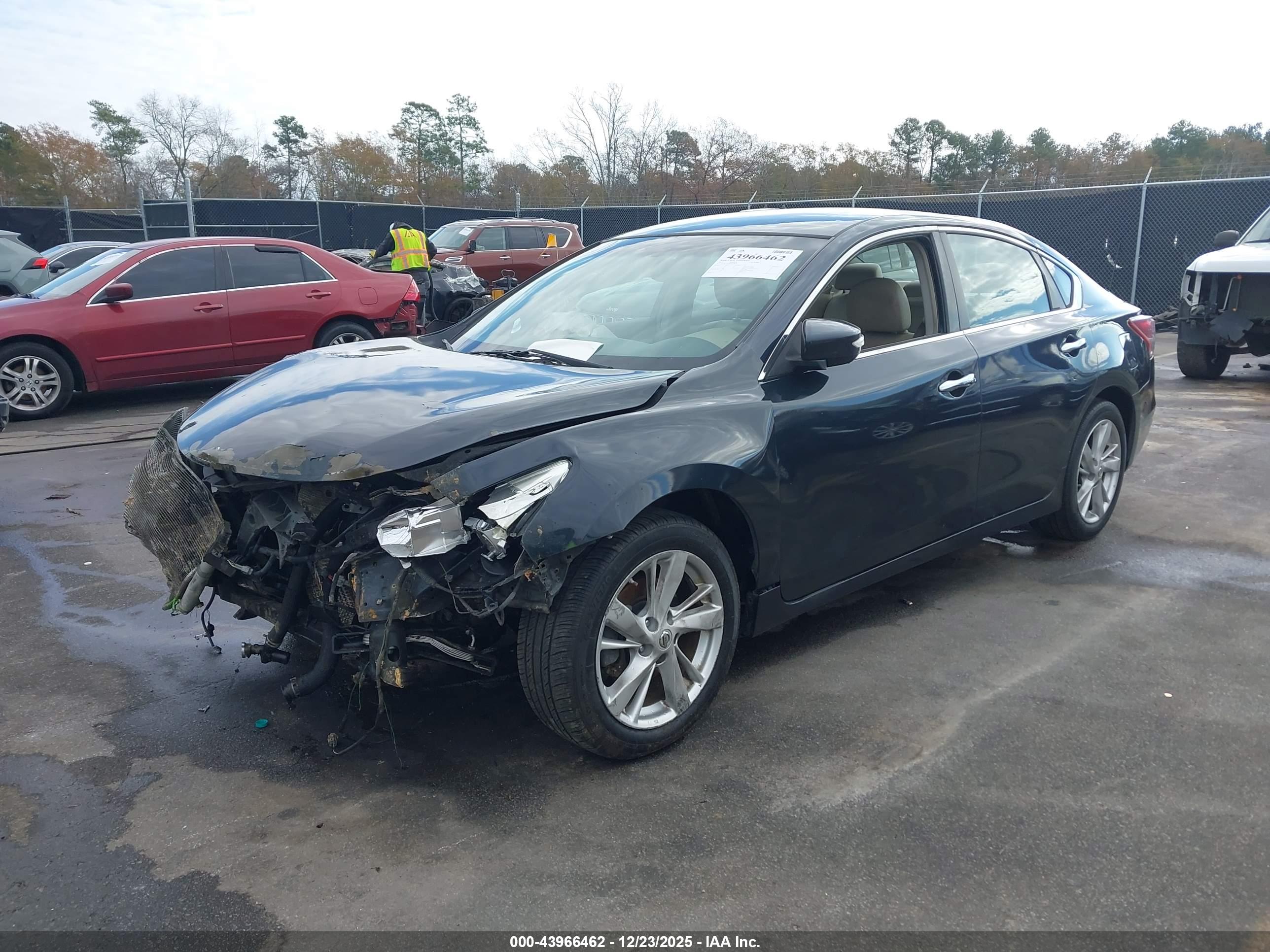 NISSAN ALTIMA image 2