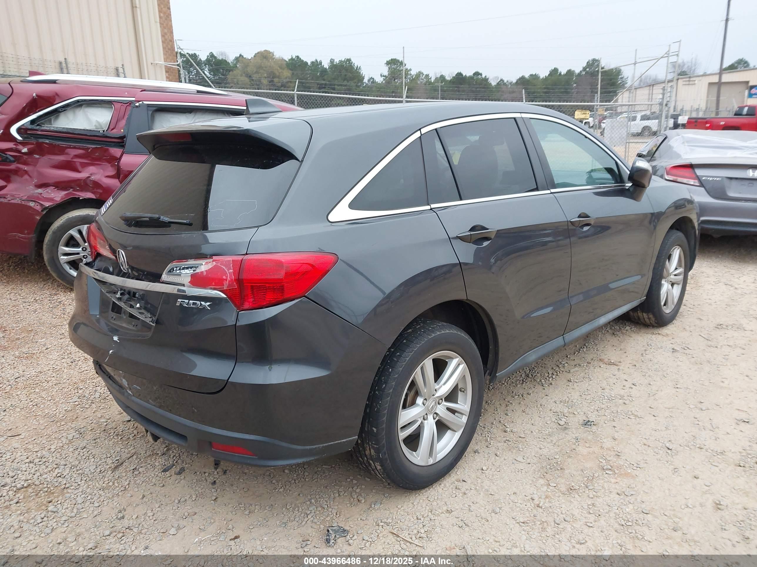 ACURA RDX image 4