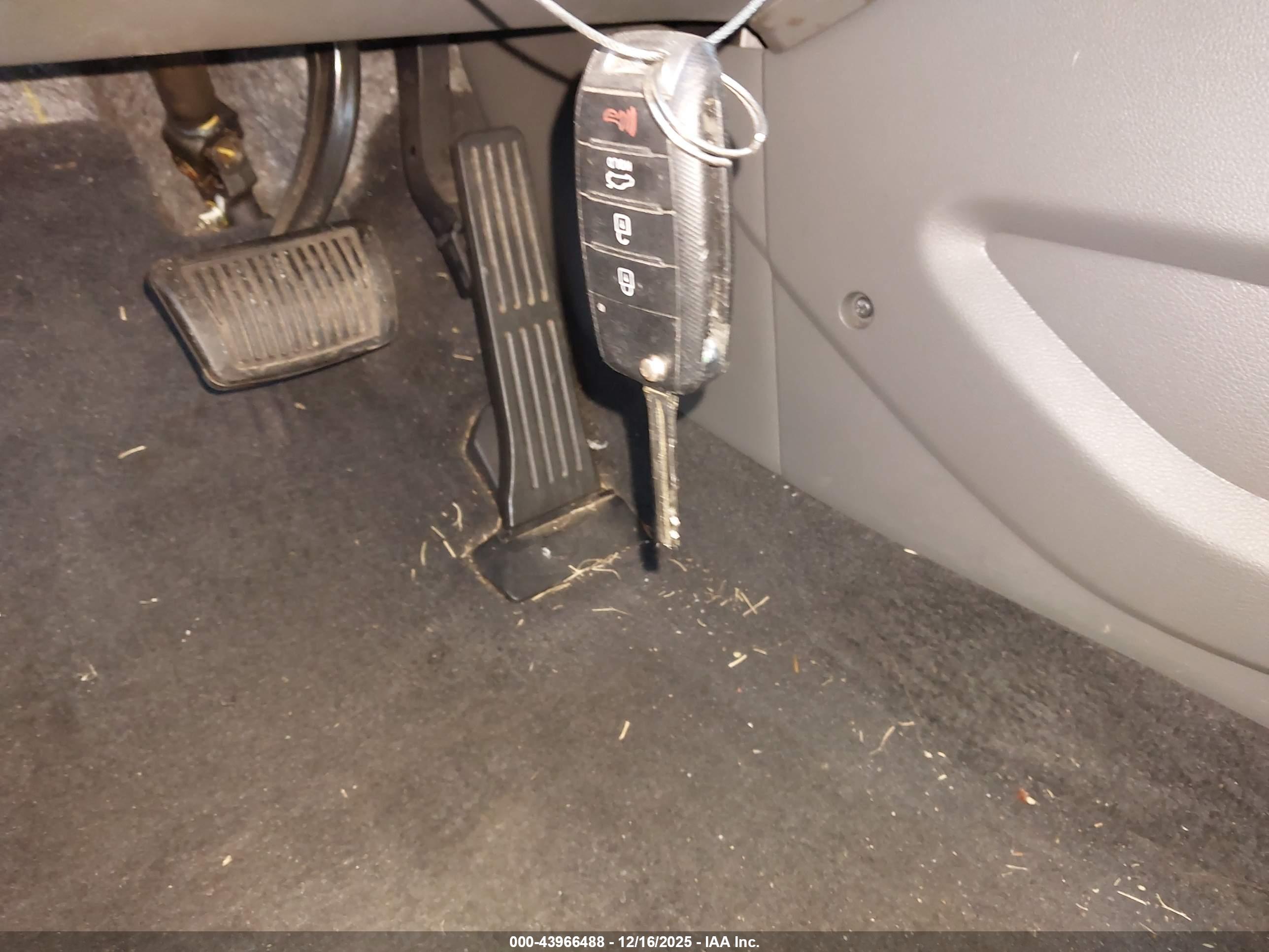 KIA FORTE image 11