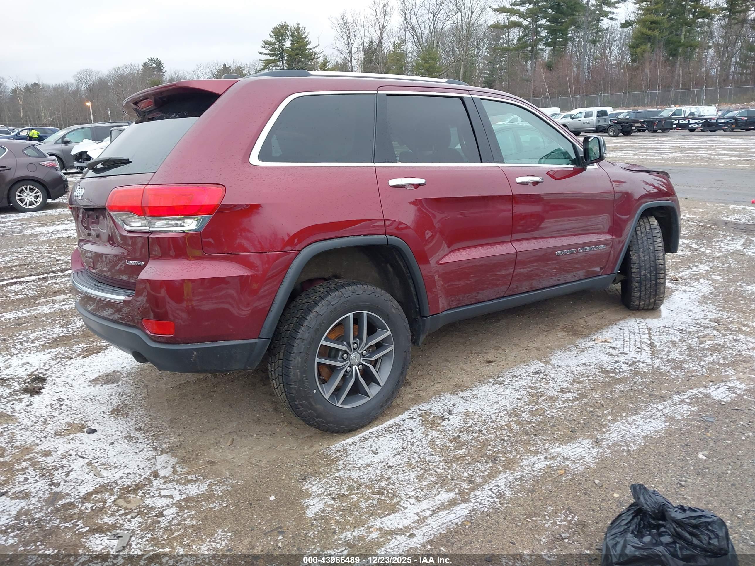 JEEP GRAND image 4