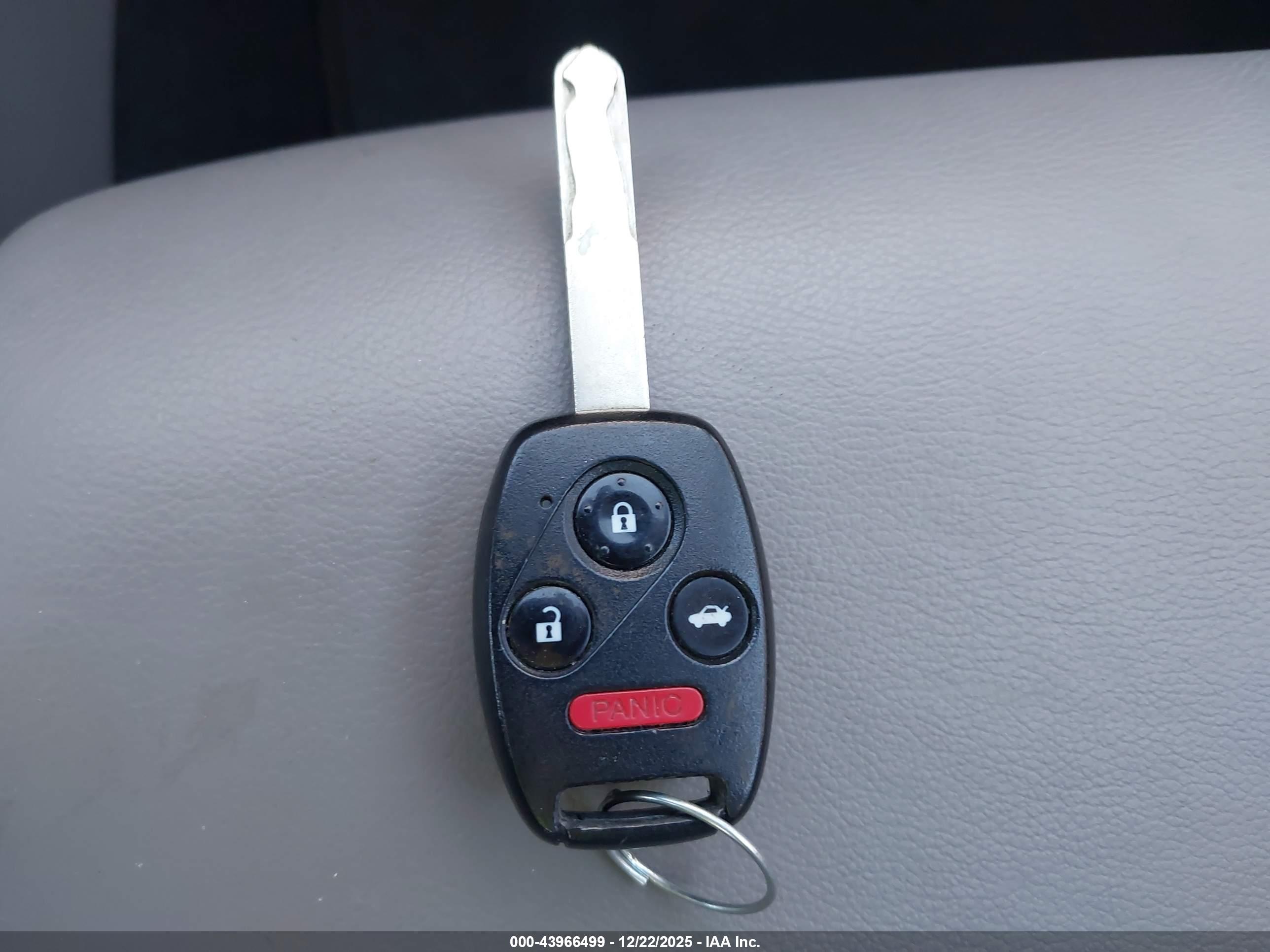 HONDA CIVIC image 11