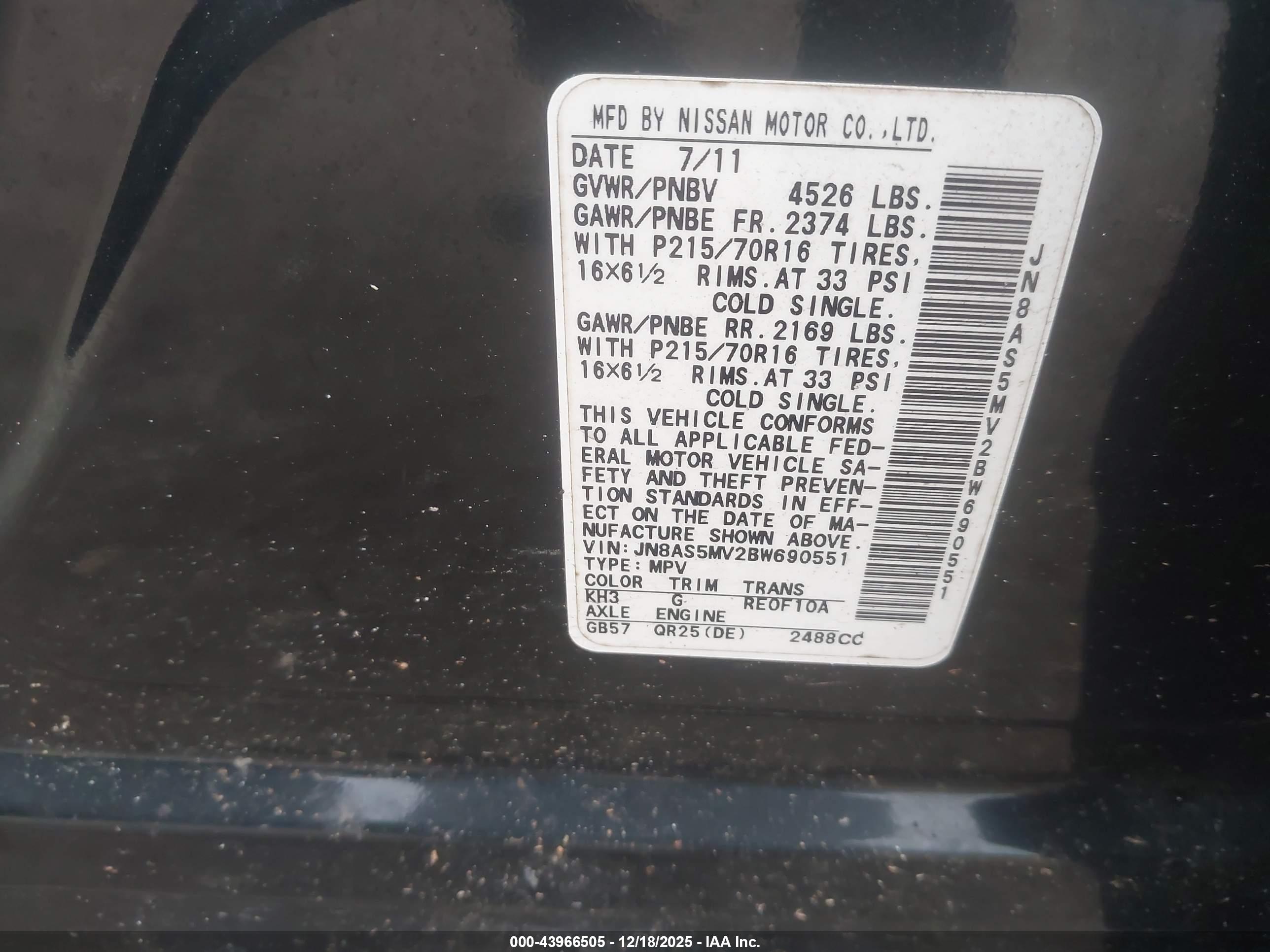 NISSAN ROGUE image 9