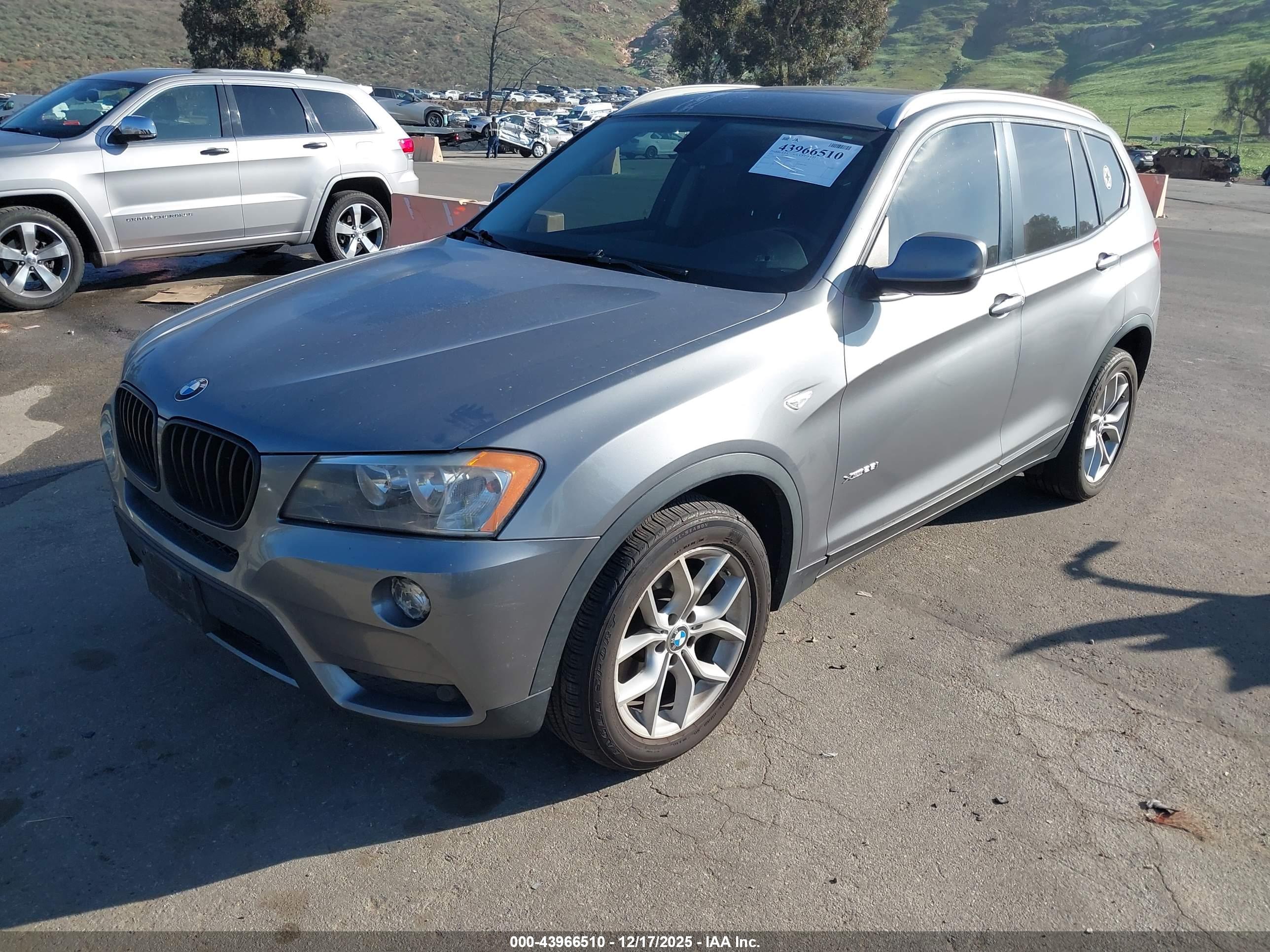 BMW X3 image 2