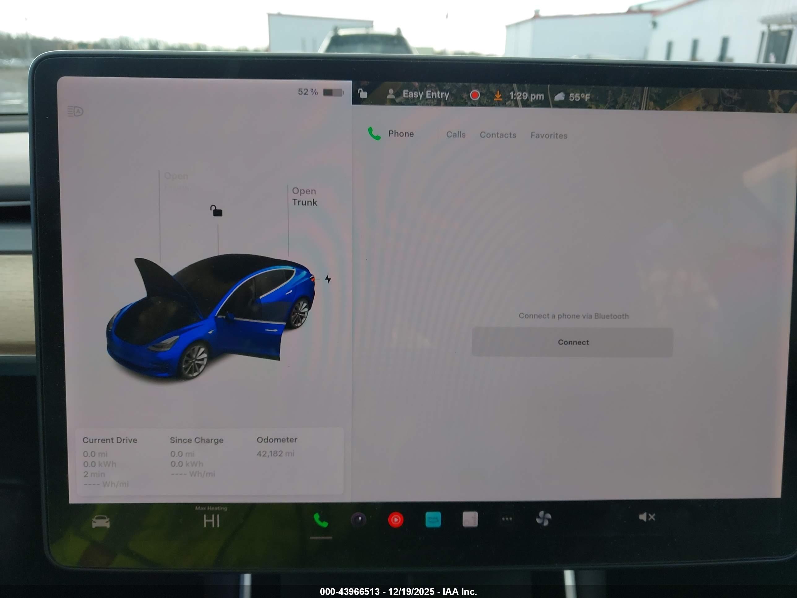 TESLA MODEL image 7