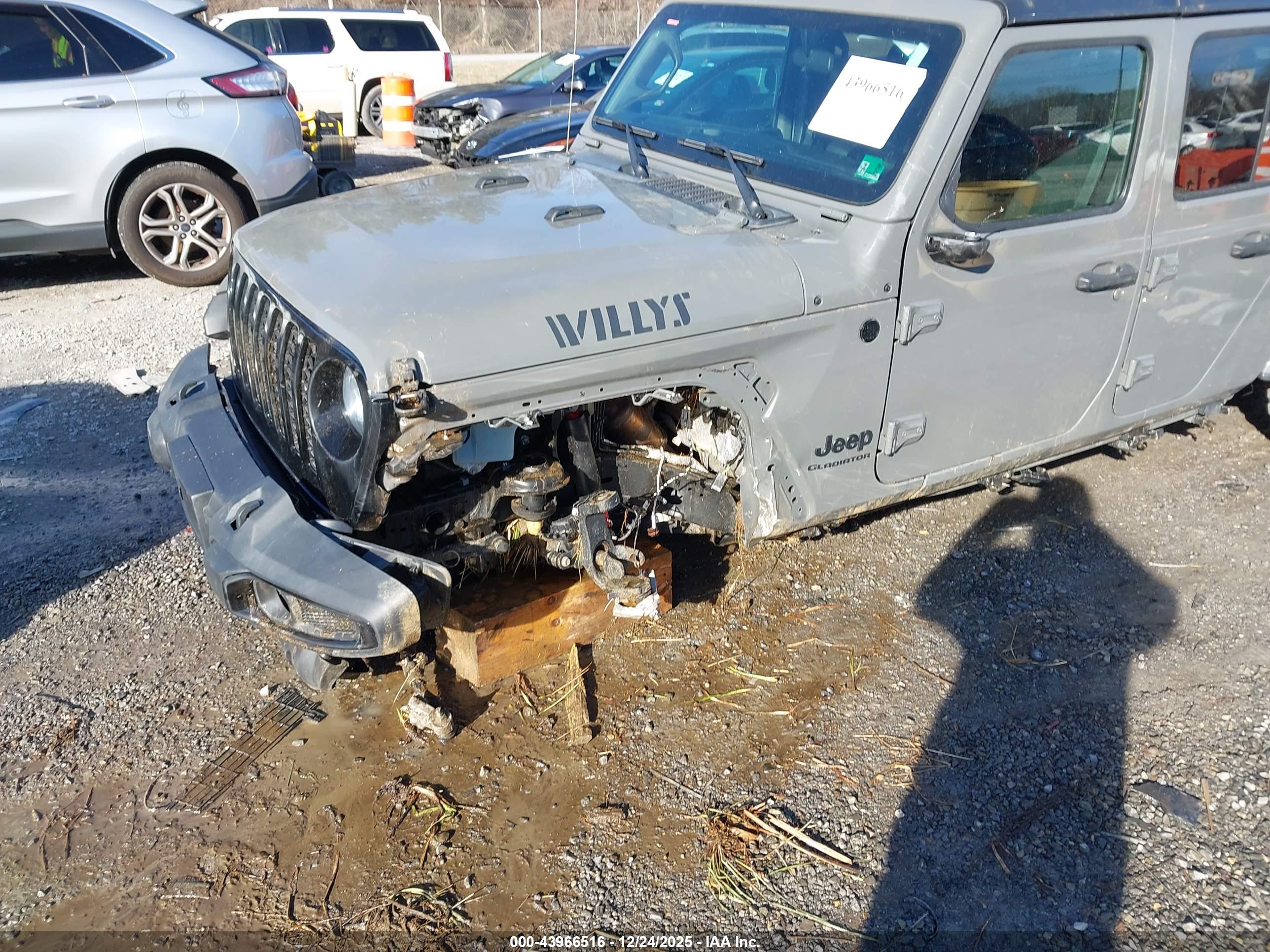 JEEP GLADIATOR image 6