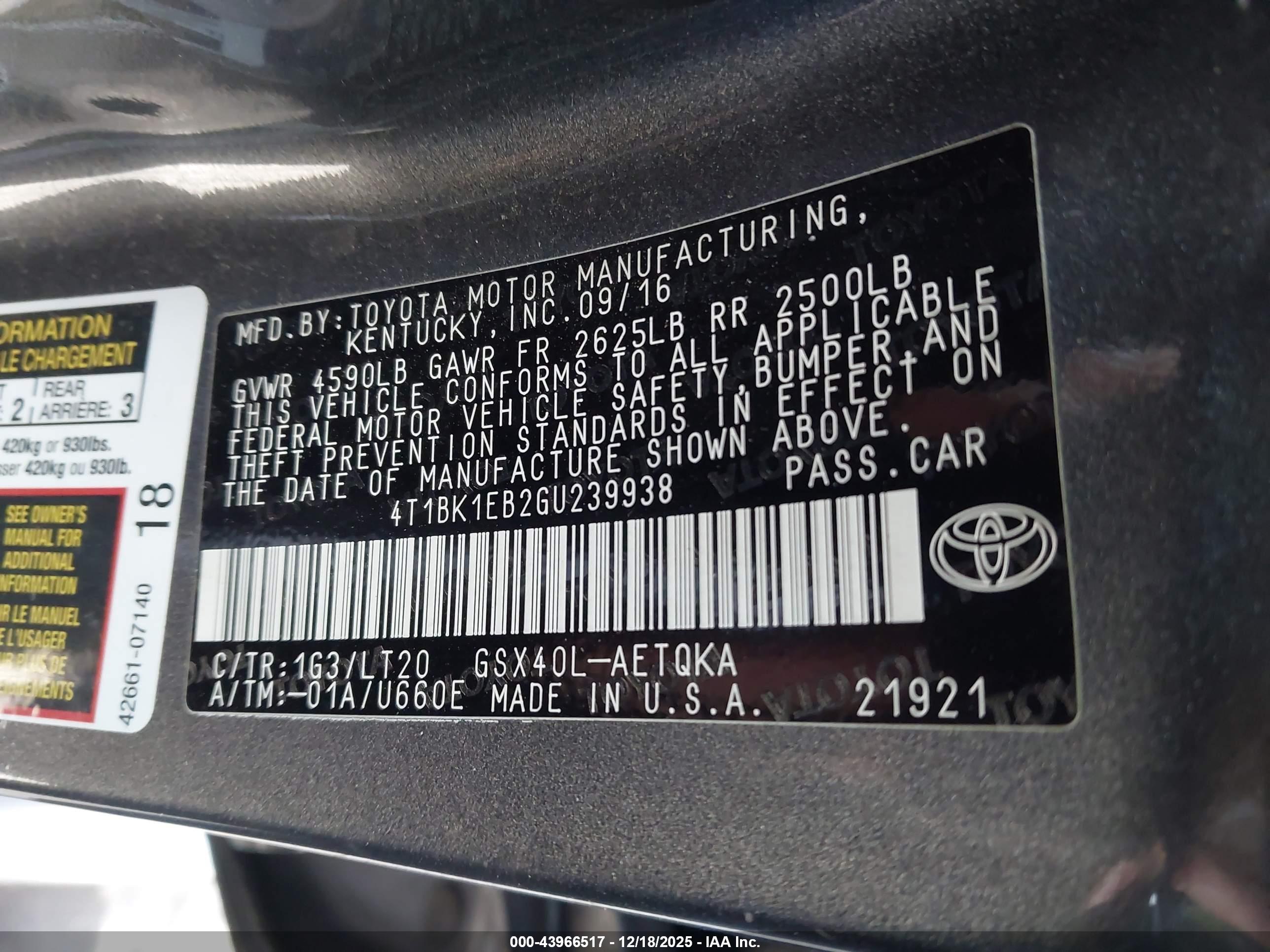 TOYOTA AVALON image 9