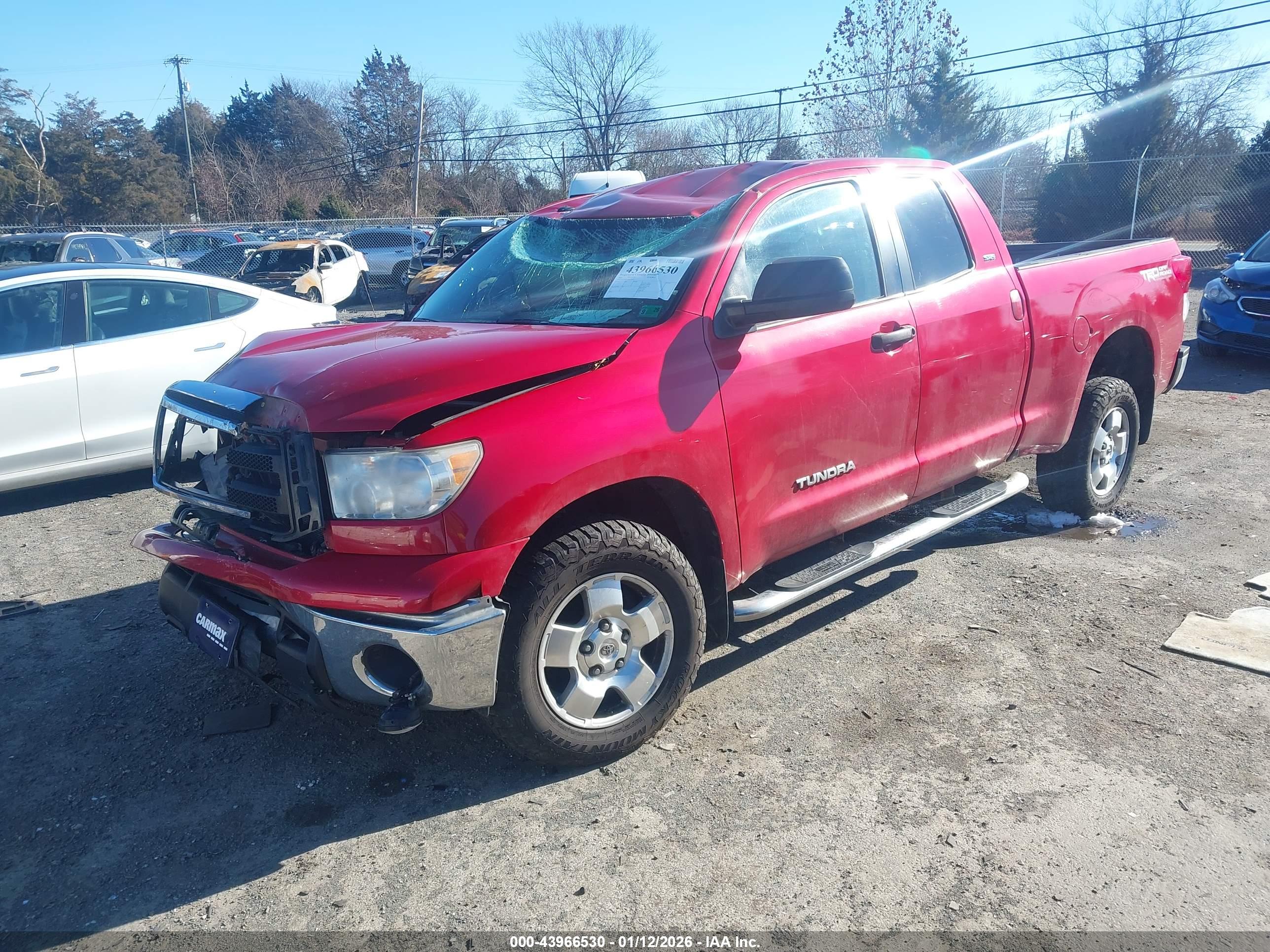 TOYOTA TUNDRA image 2