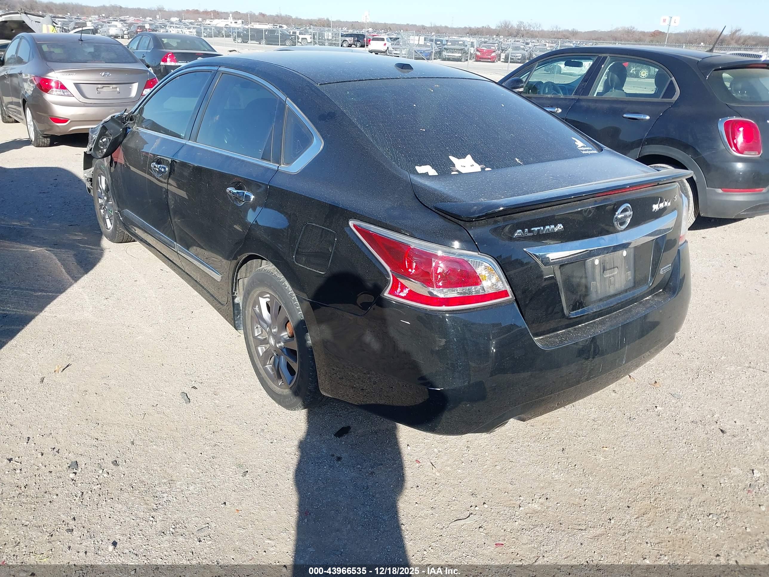 NISSAN ALTIMA image 3
