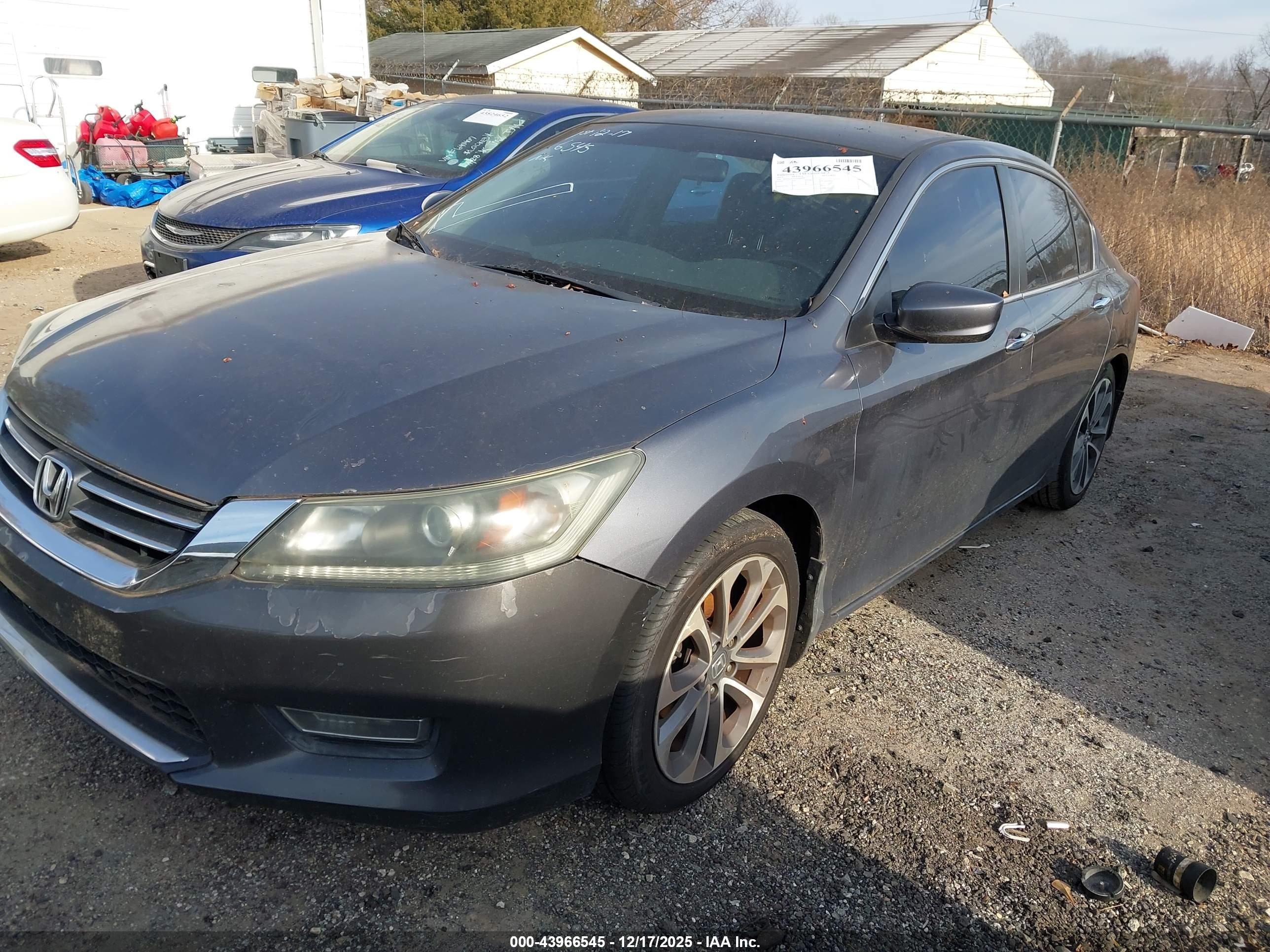 HONDA ACCORD image 2