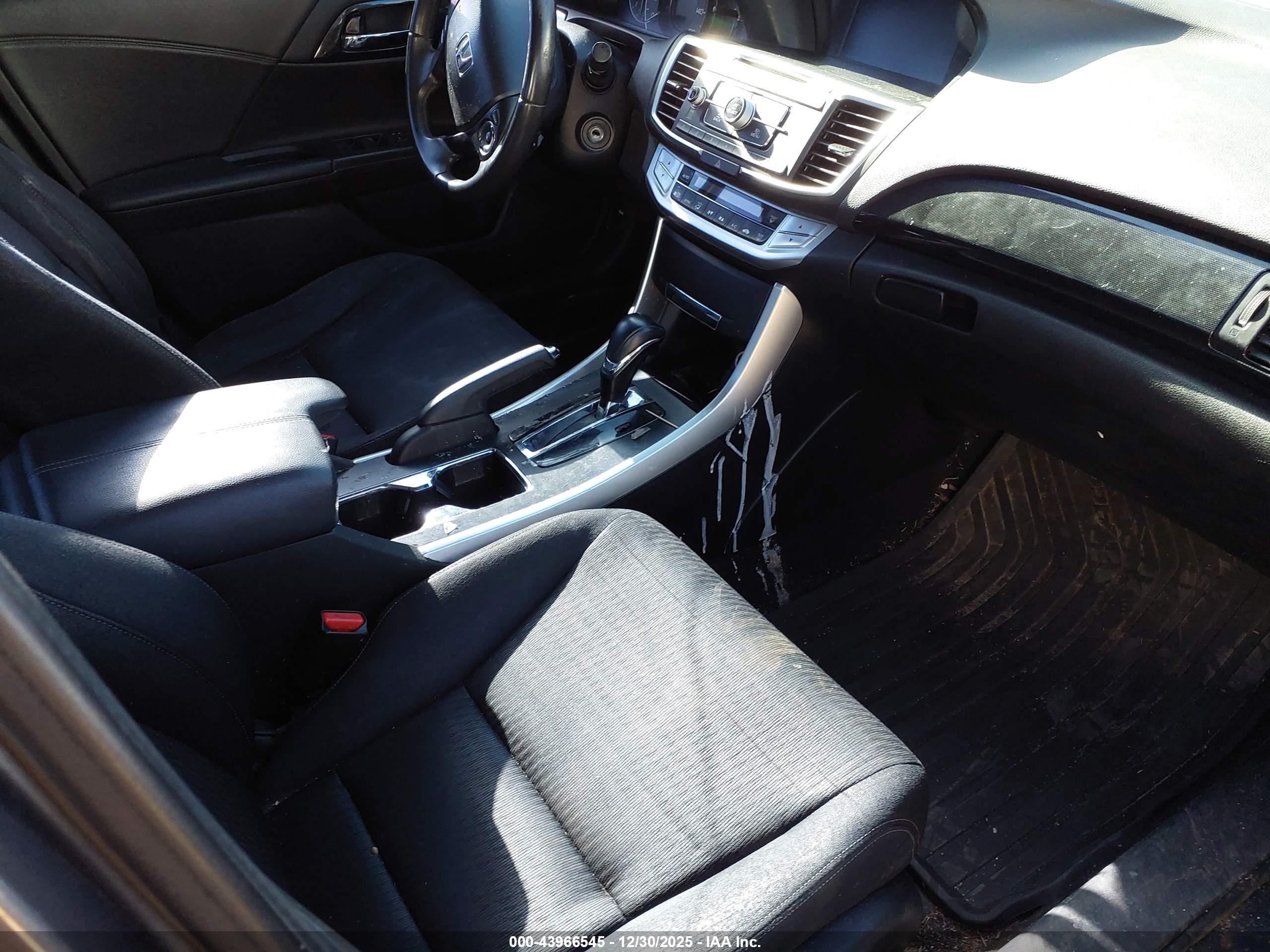 HONDA ACCORD image 5
