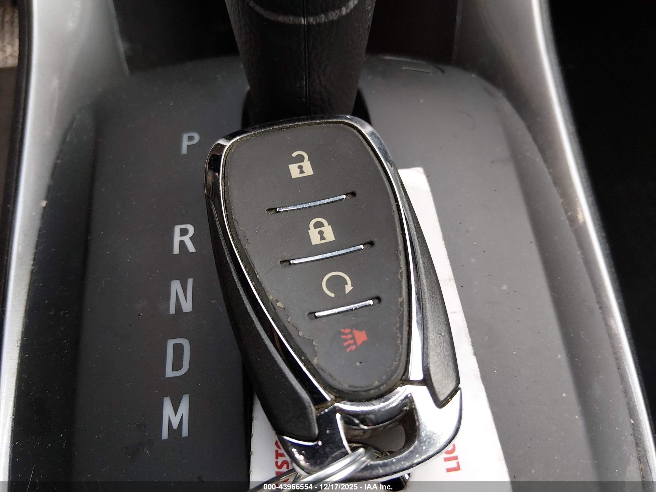 CHEVROLET TRAX image 11