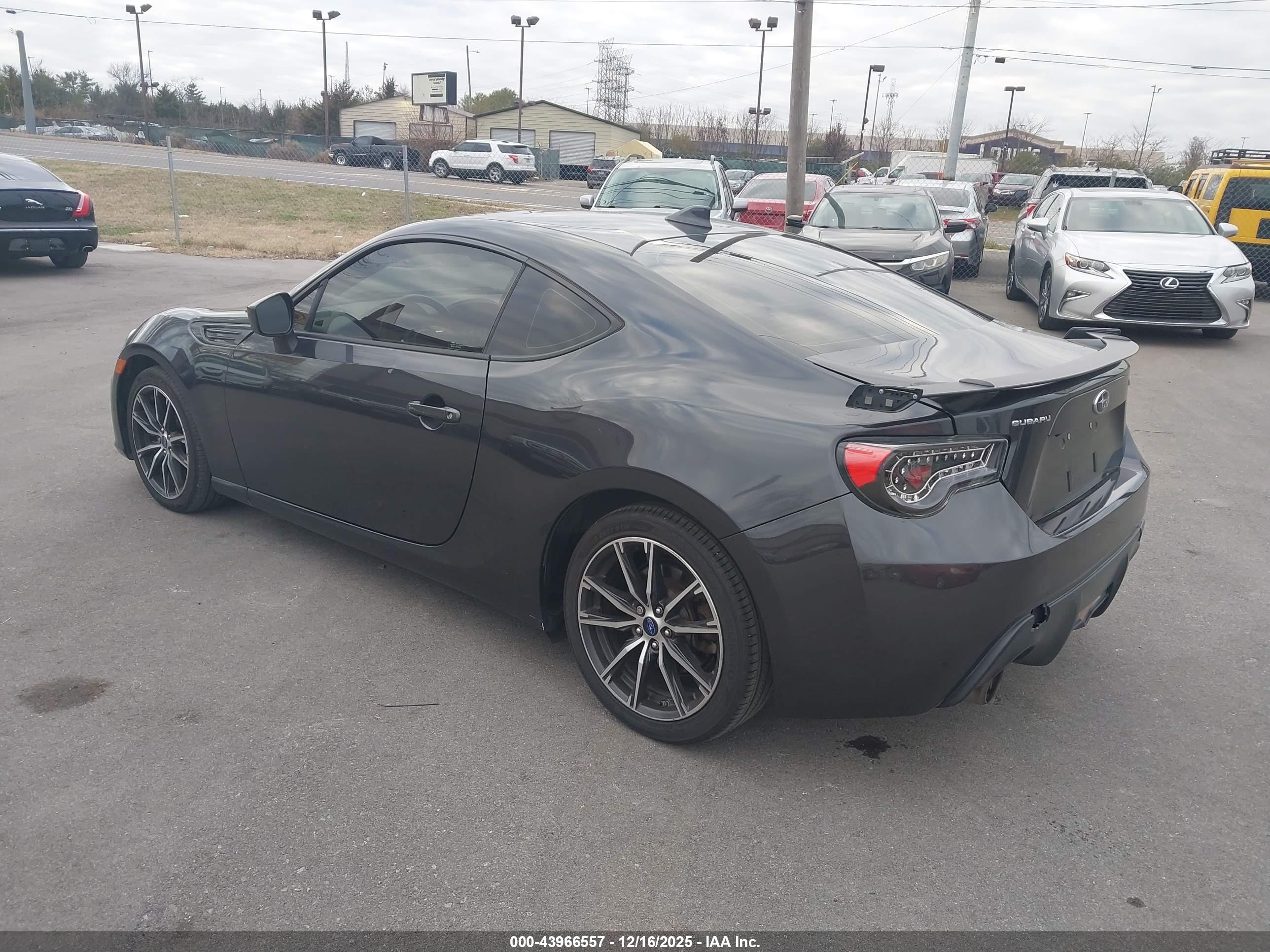 SUBARU BRZ image 3