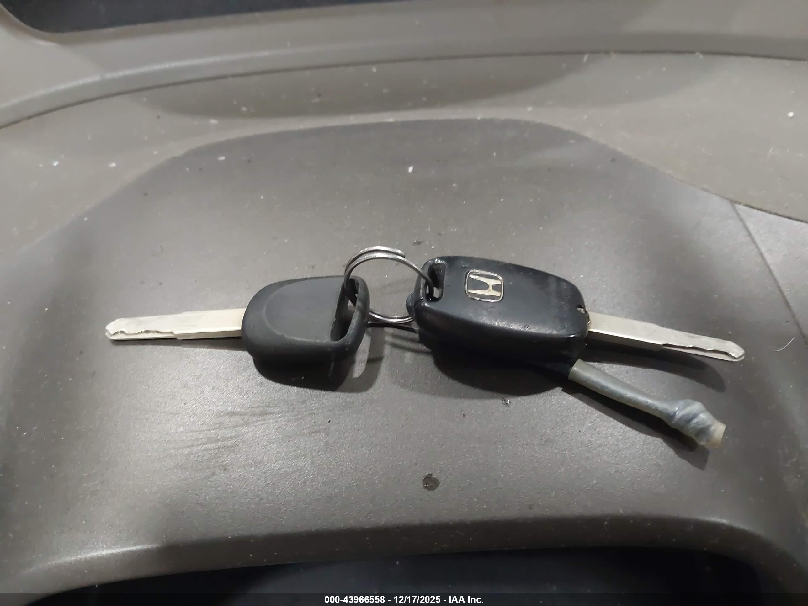 HONDA CIVIC image 11