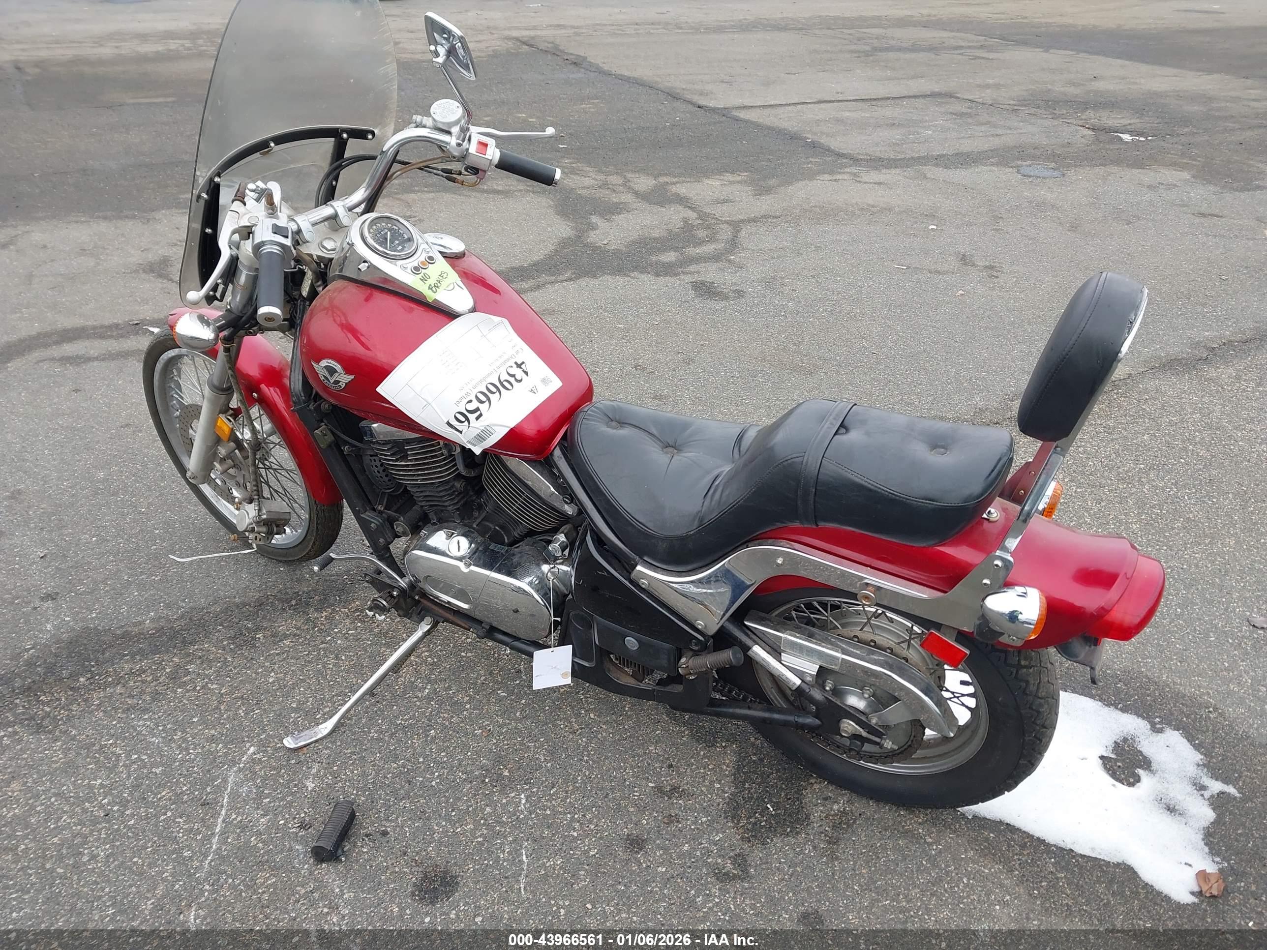 KAWASAKI VN800 image 3