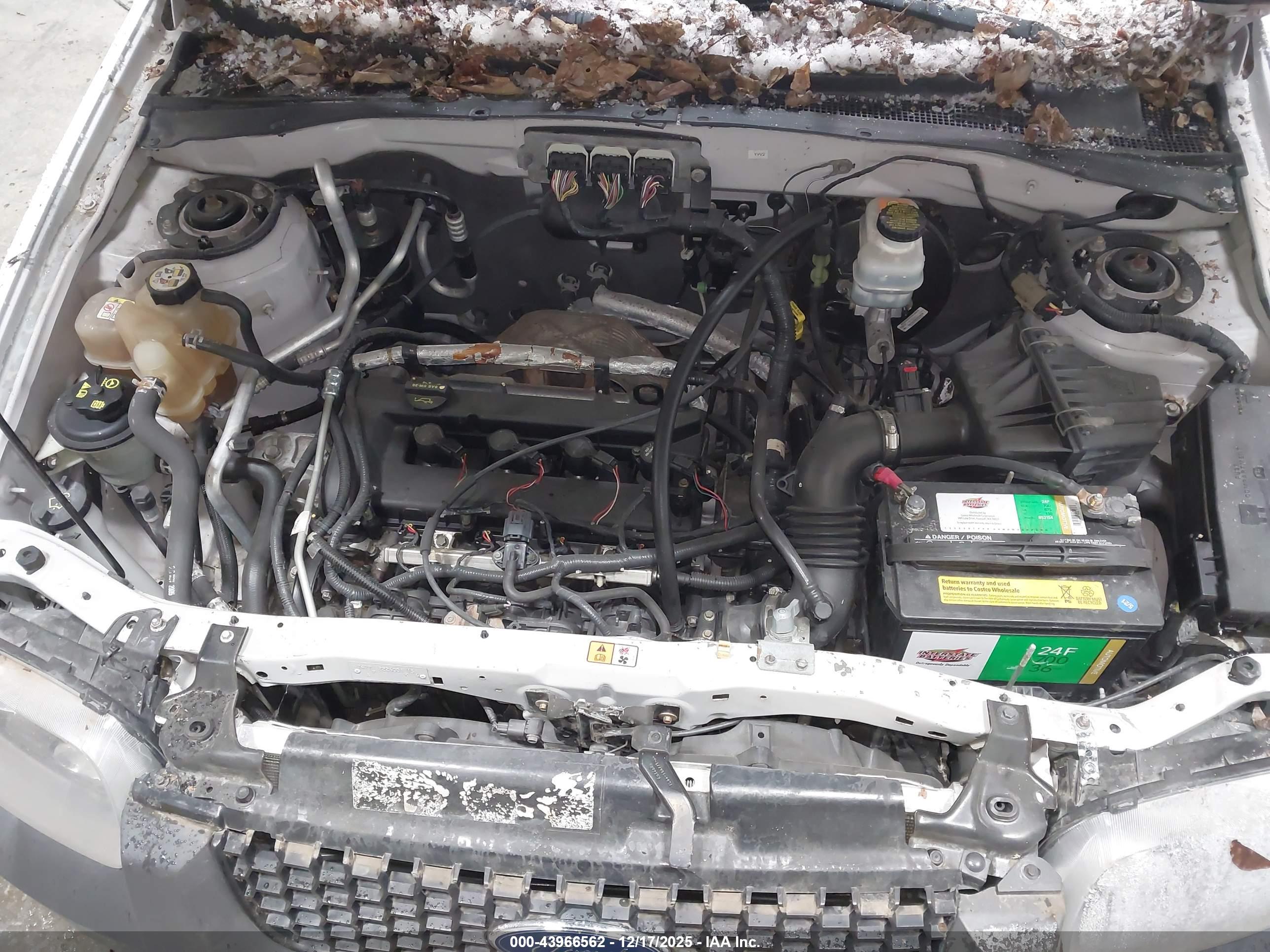 FORD ESCAPE image 10