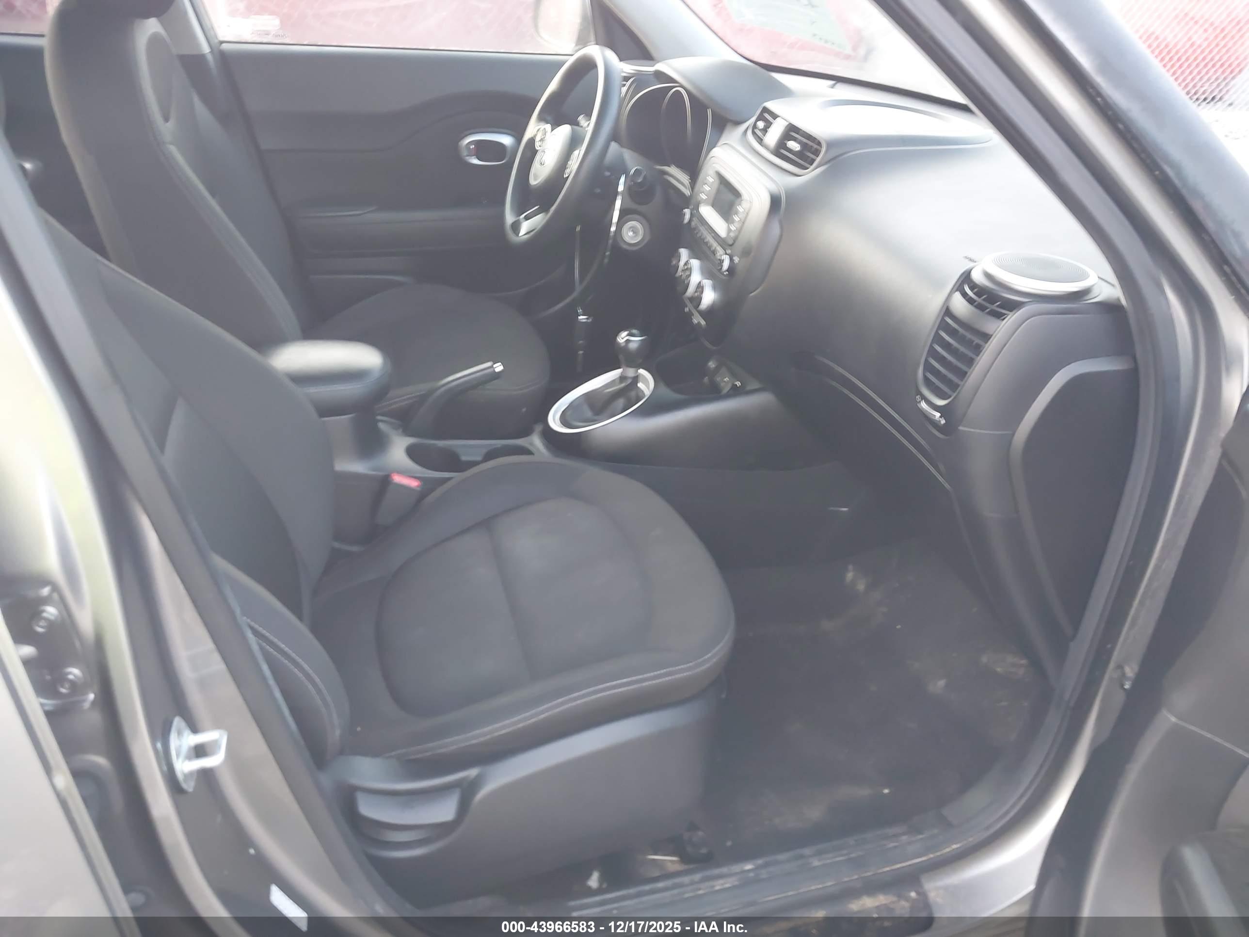 KIA SOUL image 5