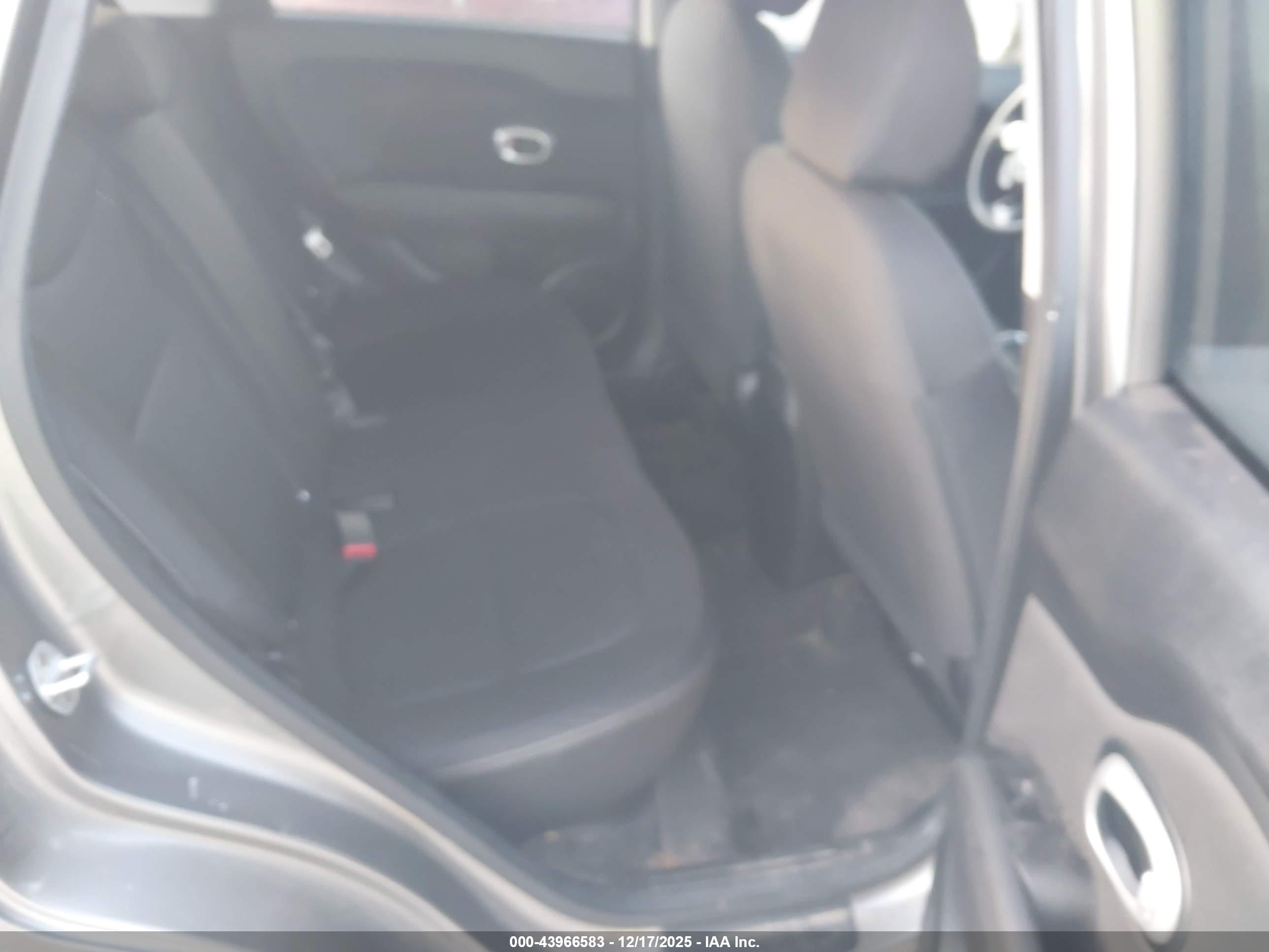 KIA SOUL image 8