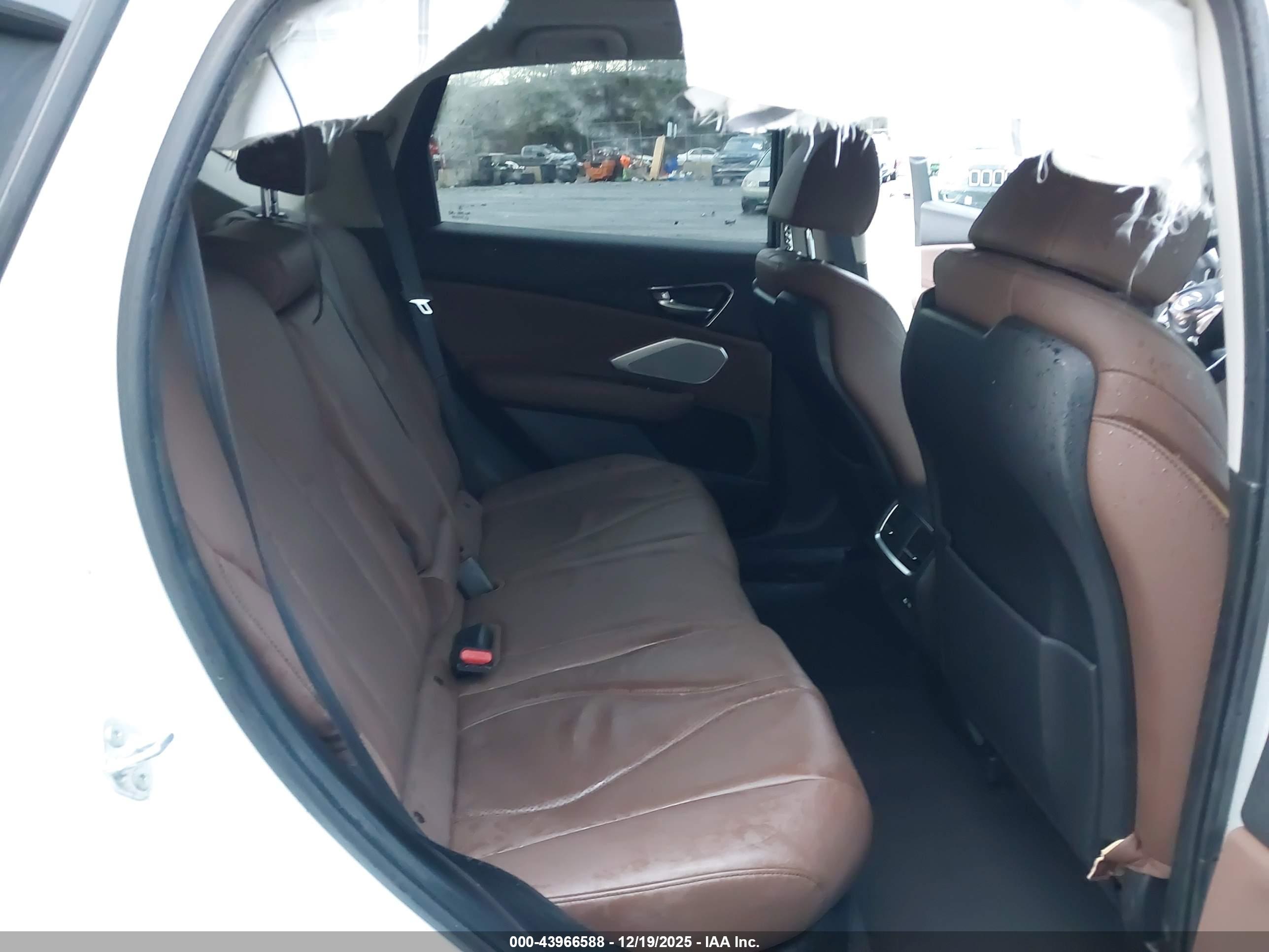 ACURA RDX image 8