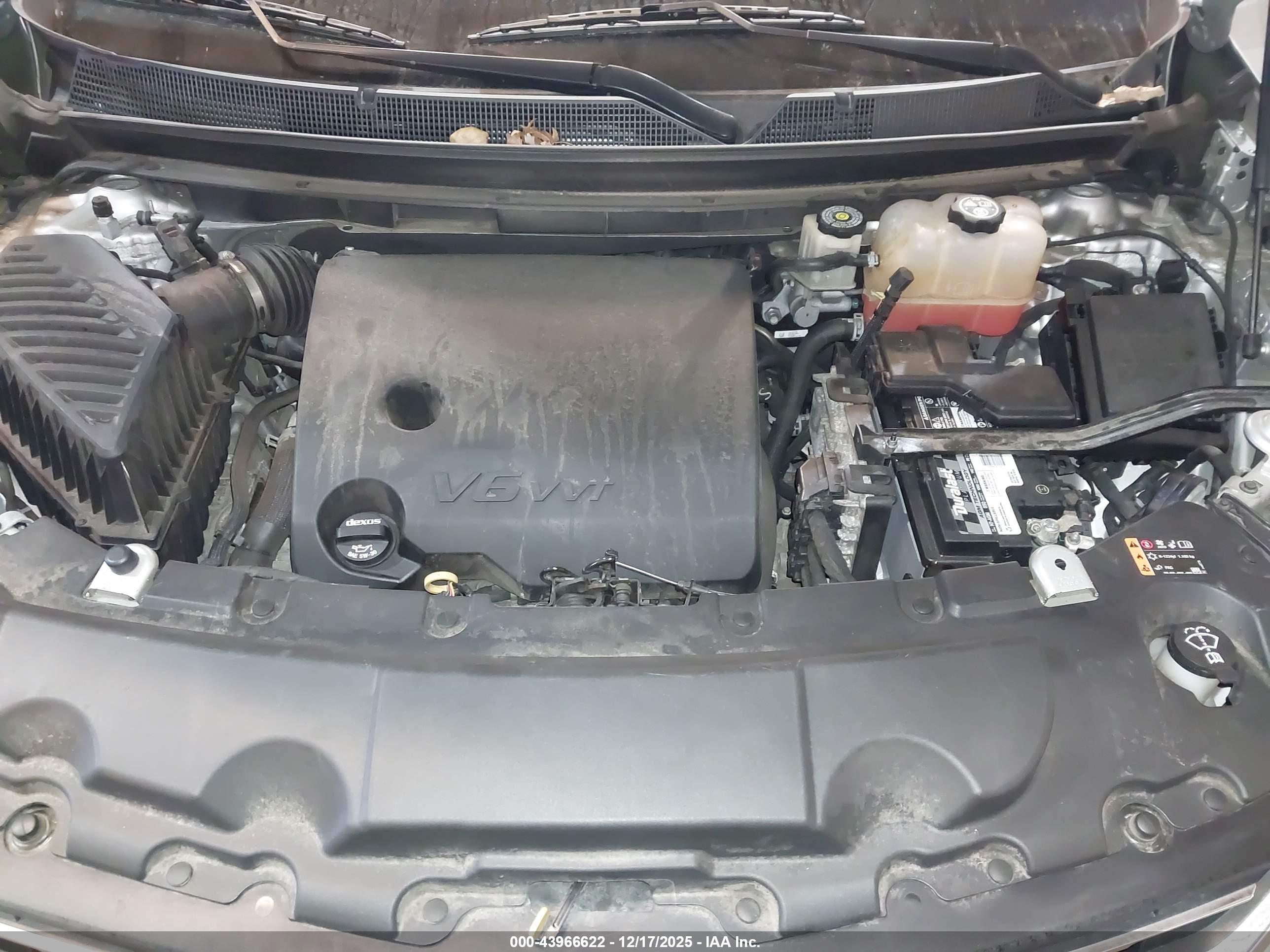 CHEVROLET TRAVERSE image 10