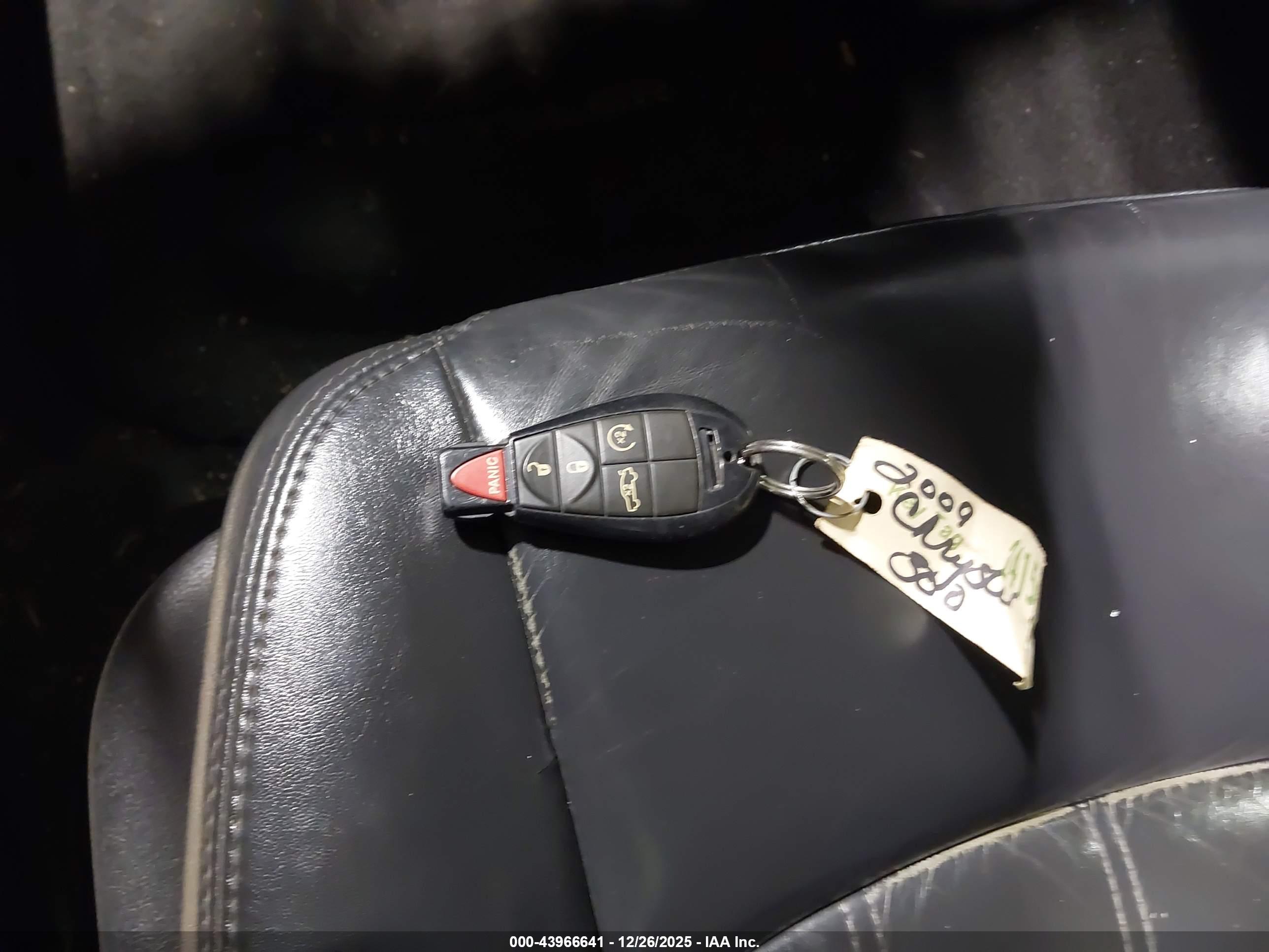 CHRYSLER 300C image 11
