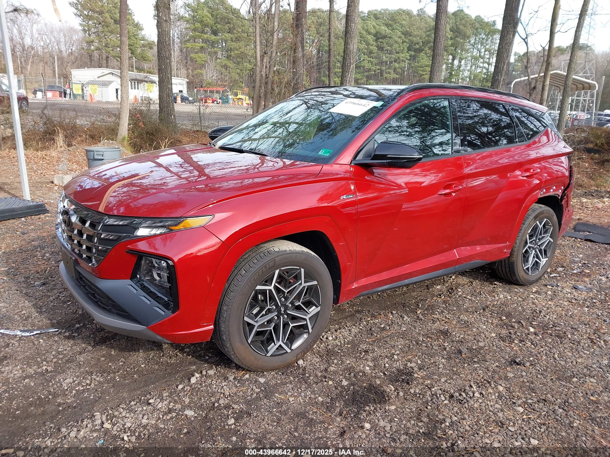 HYUNDAI TUCSON image 2