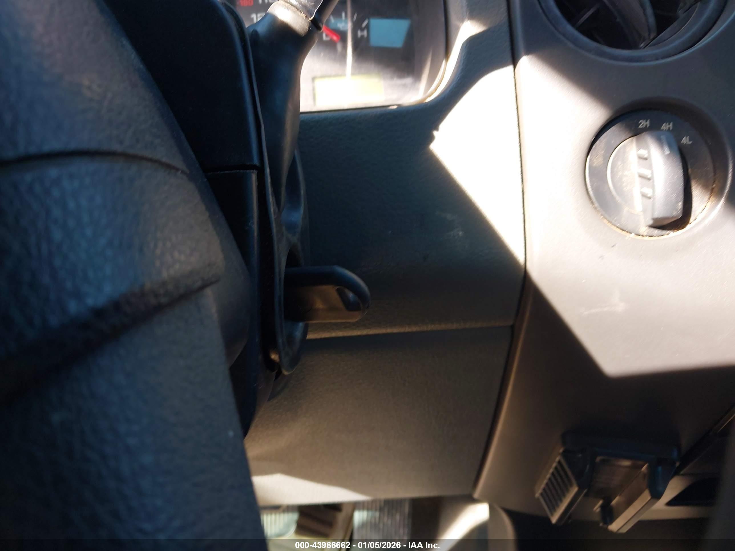 FORD F-150 image 11