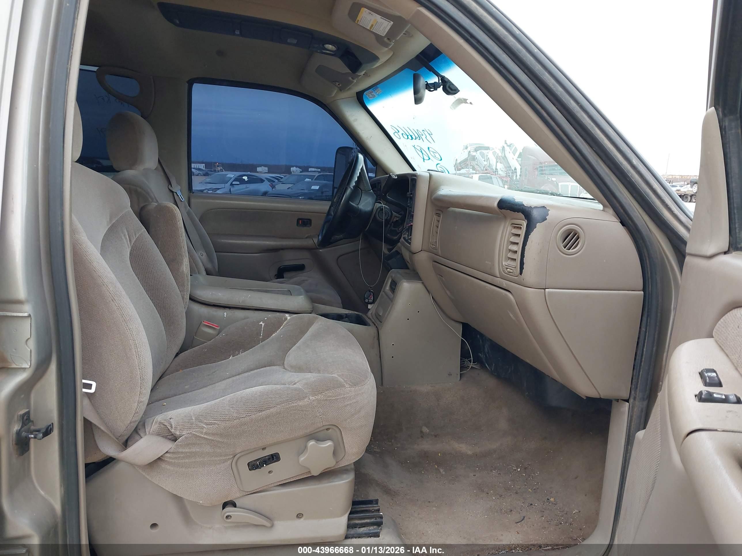 GMC SIERRA image 5