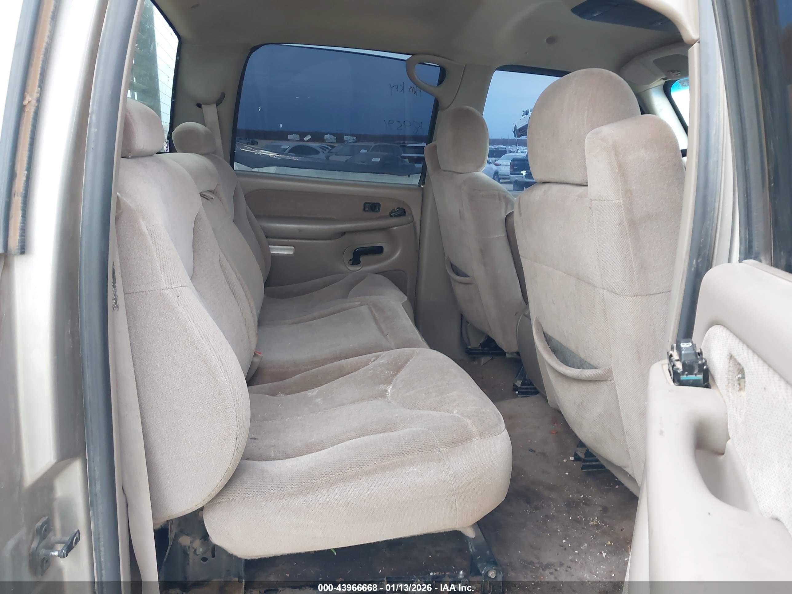 GMC SIERRA image 8