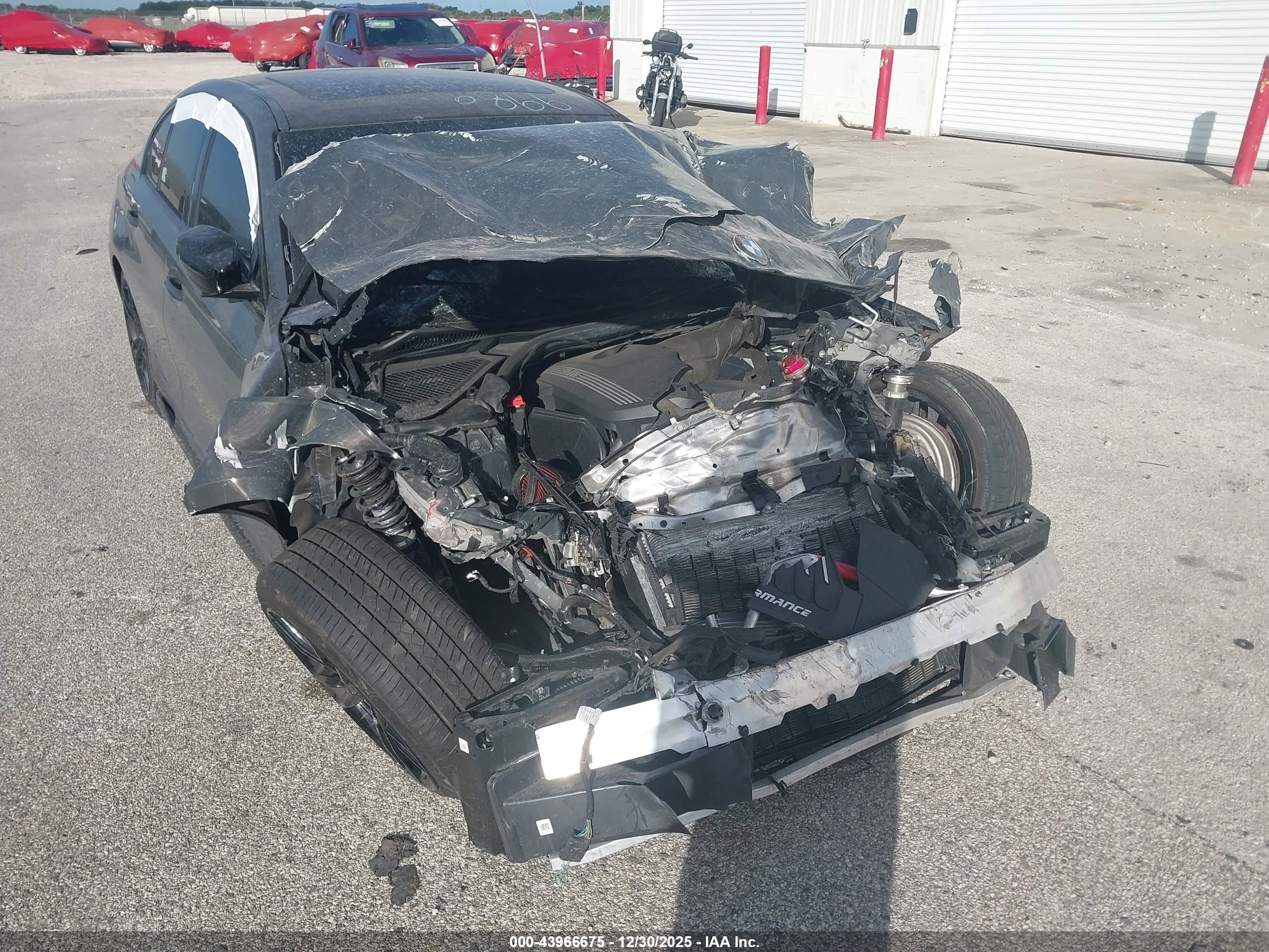 BMW 3 image 6