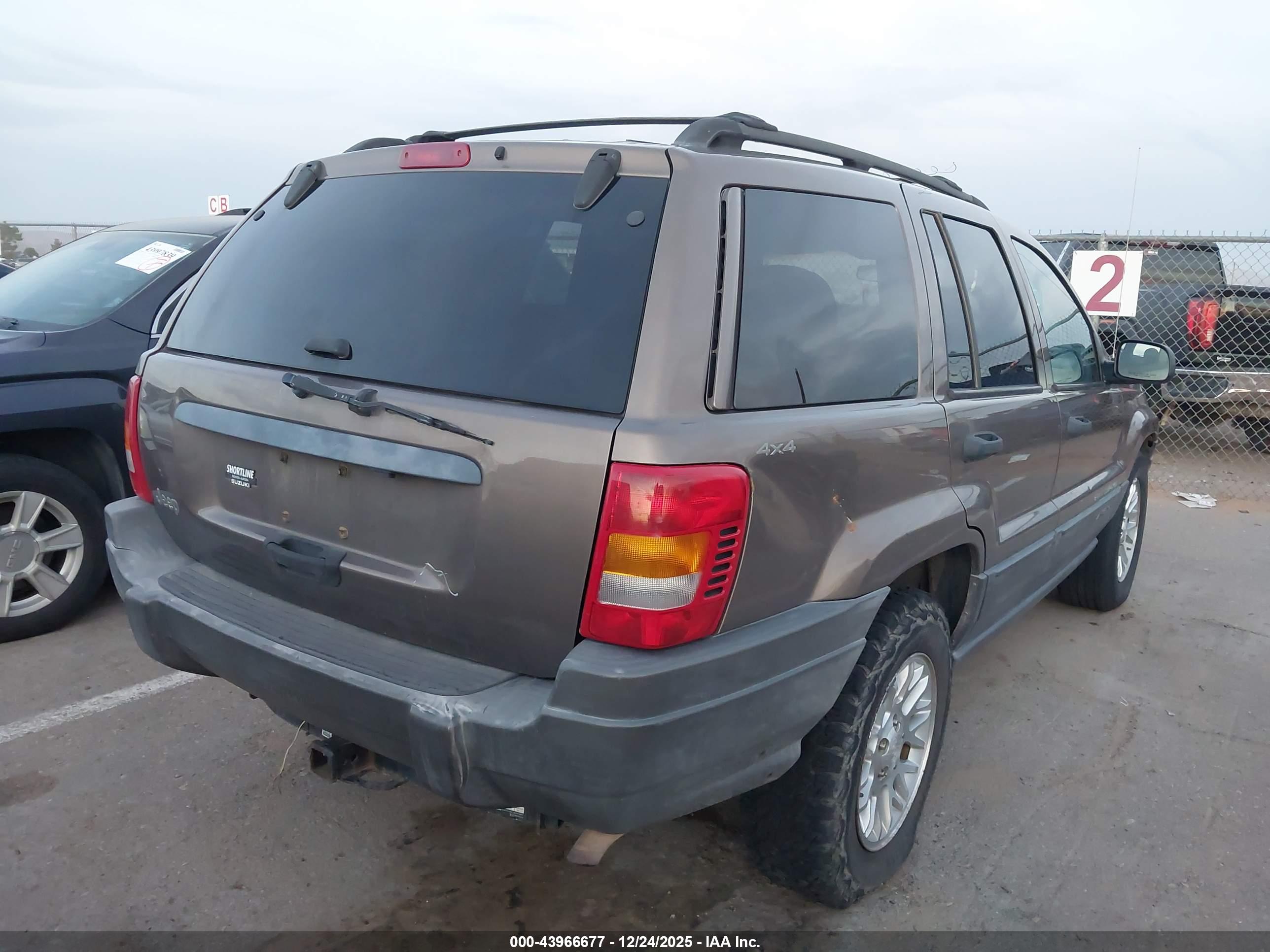 JEEP GRAND image 4
