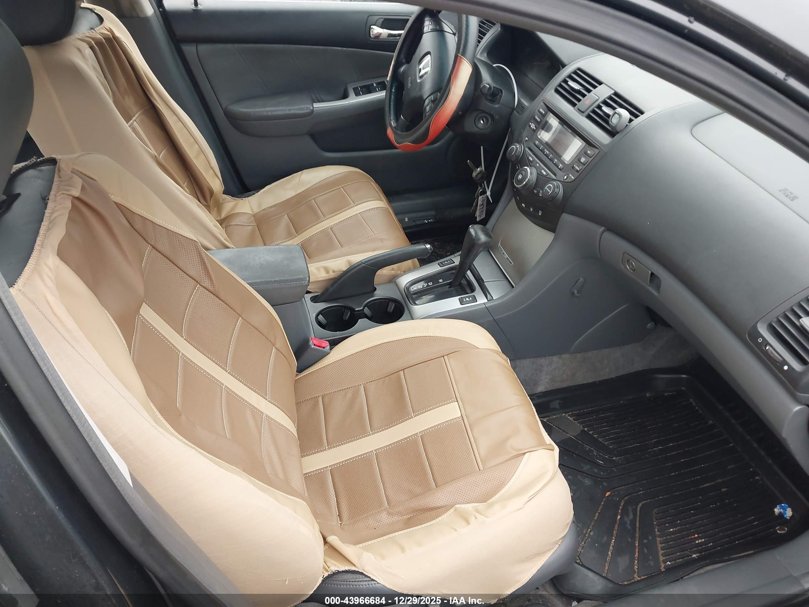 HONDA ACCORD image 5