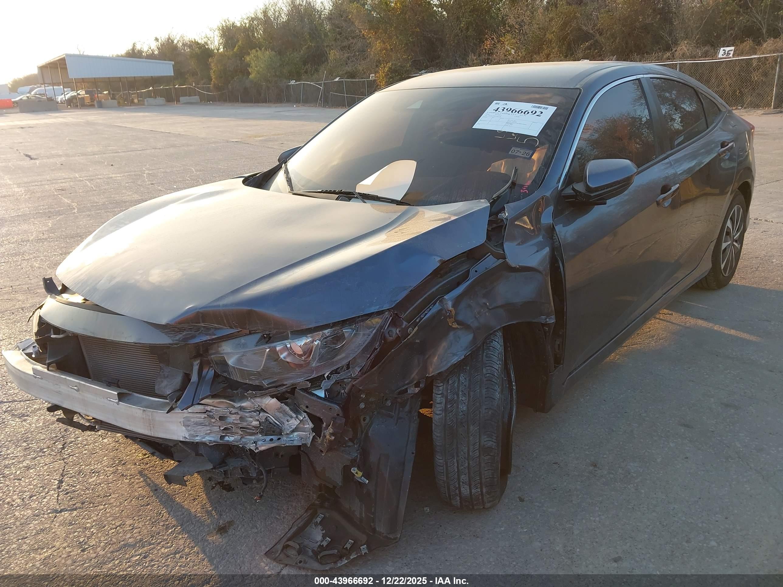 HONDA CIVIC image 2