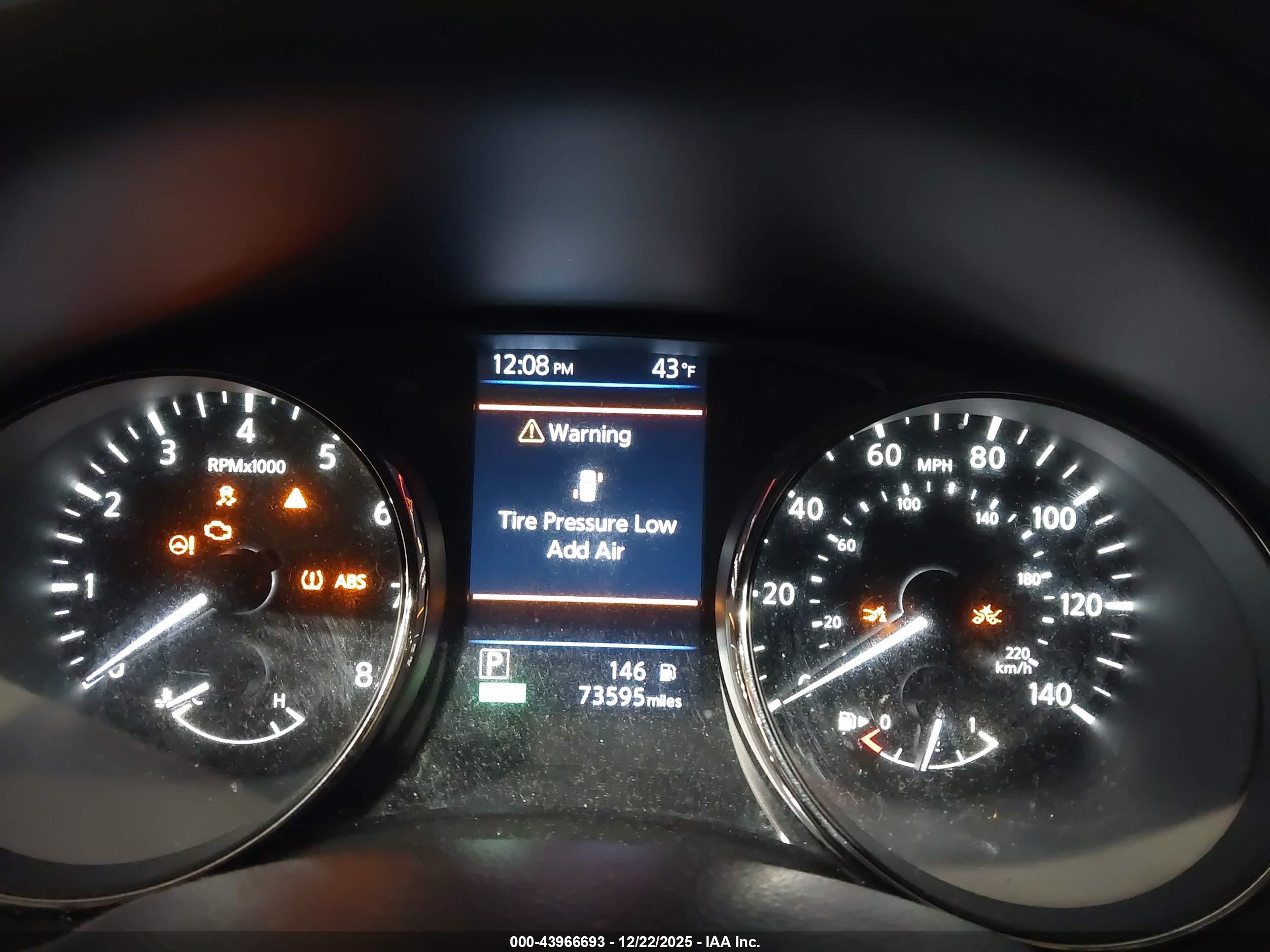 NISSAN ROGUE image 7
