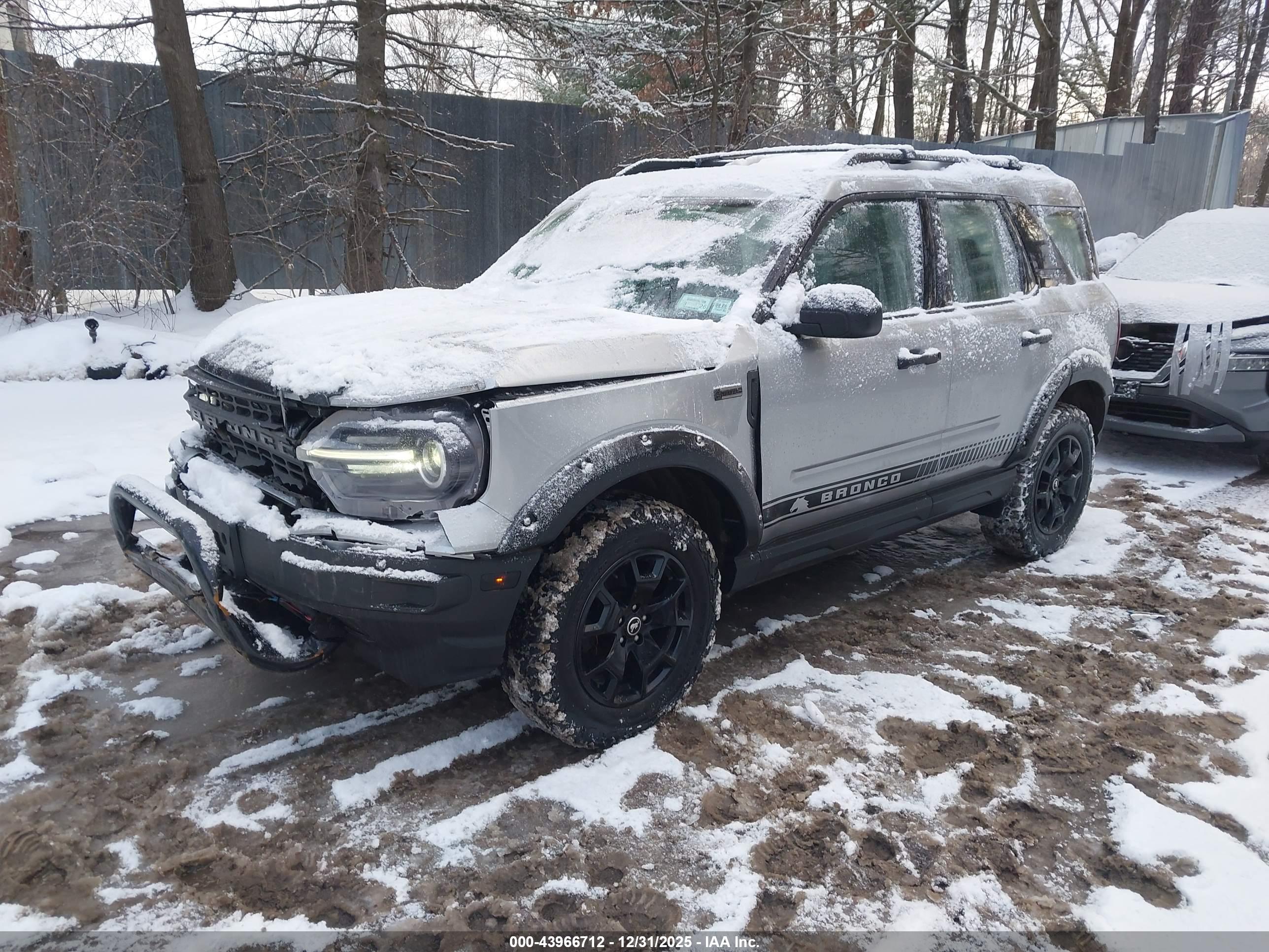 FORD BRONCO image 2