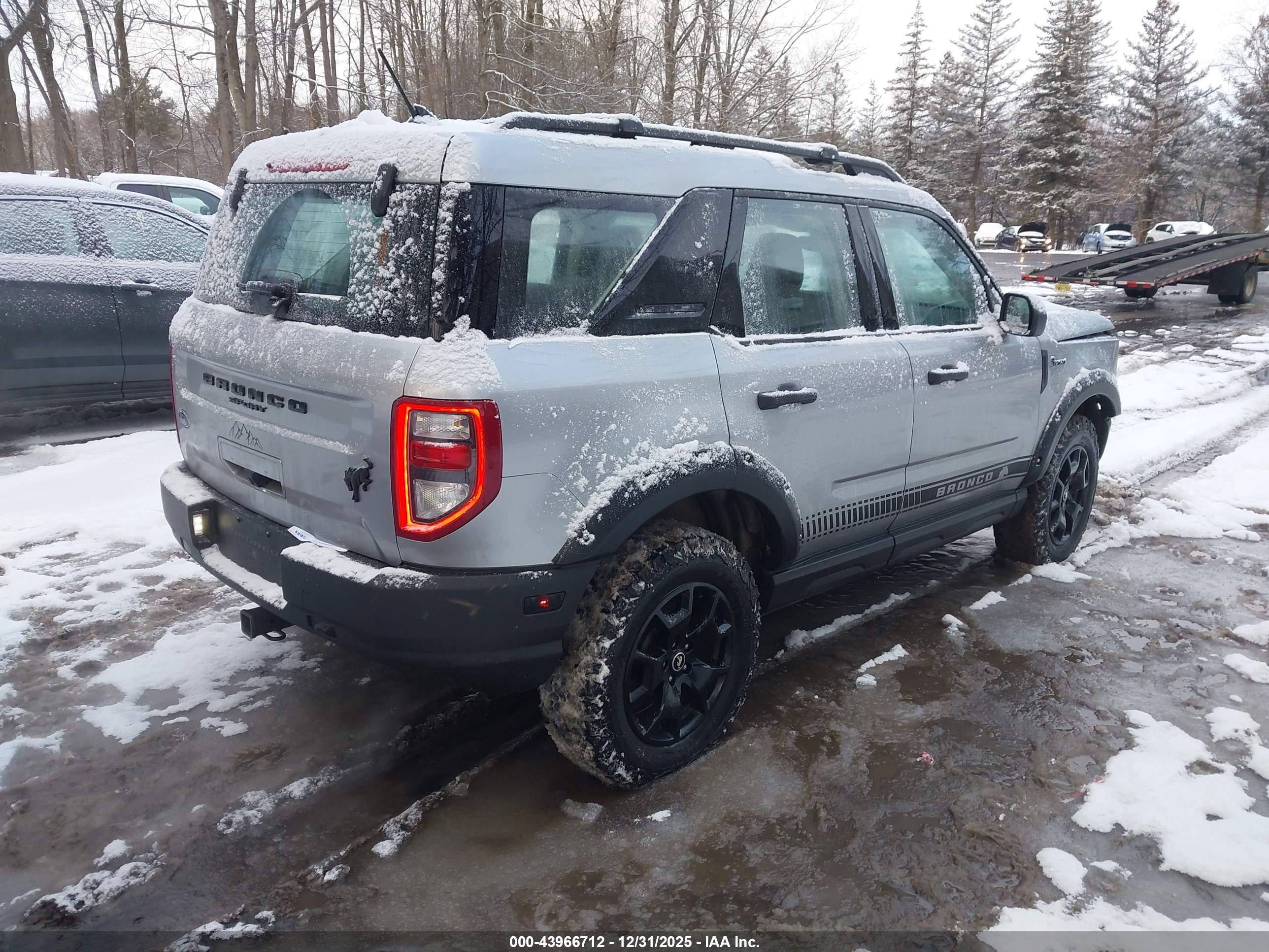 FORD BRONCO image 4