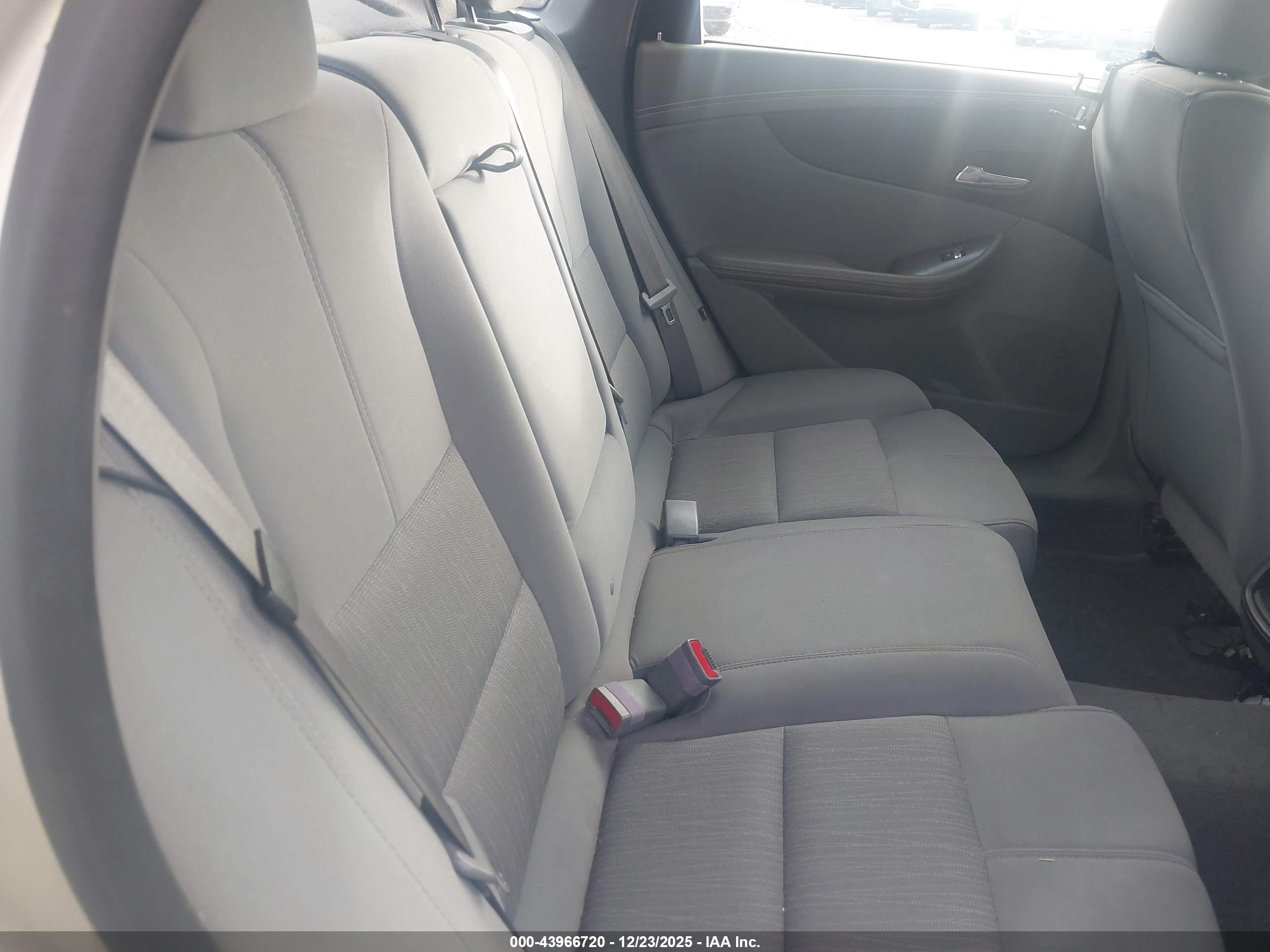 CHEVROLET IMPALA image 8