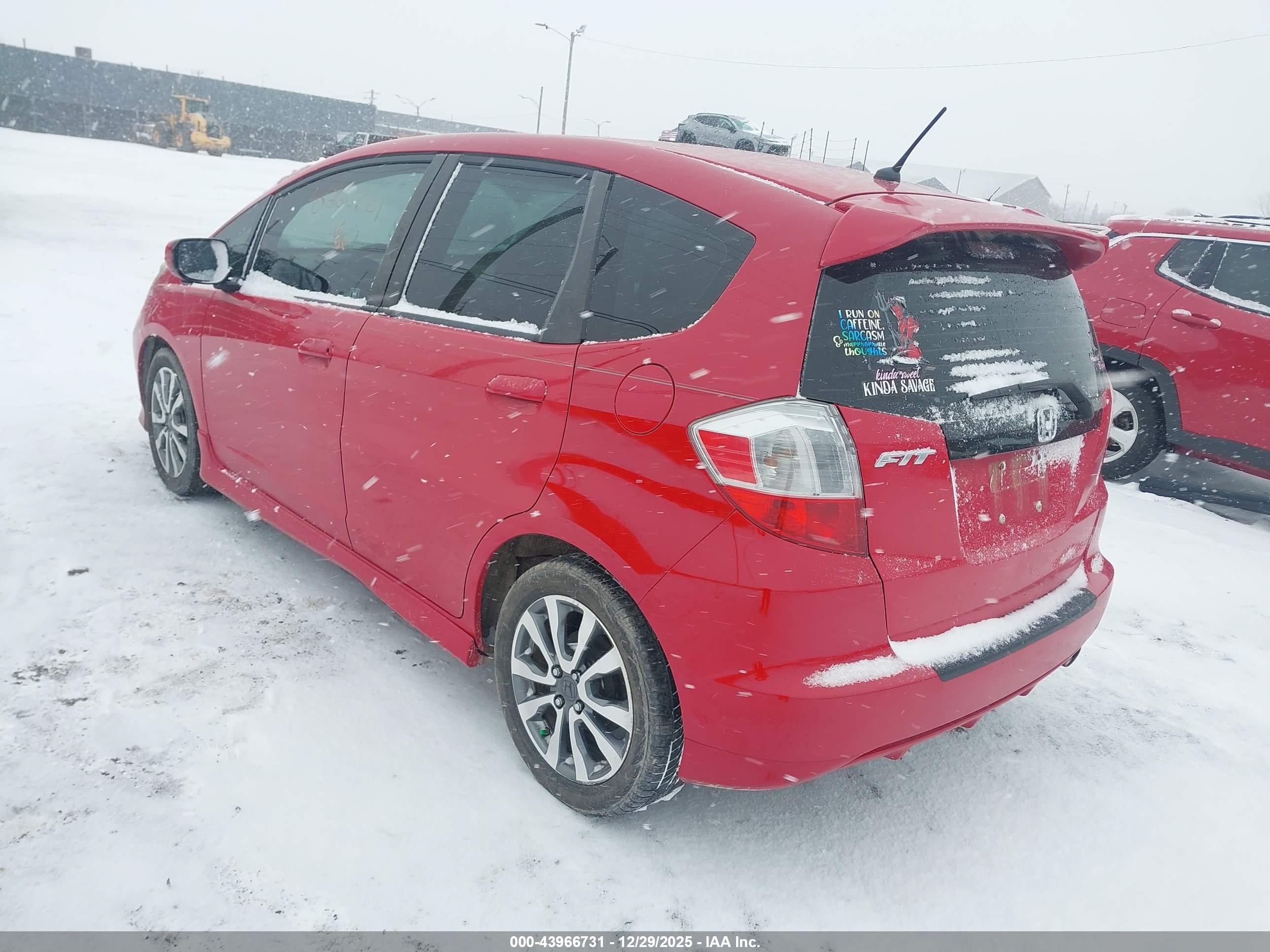 HONDA FIT image 3