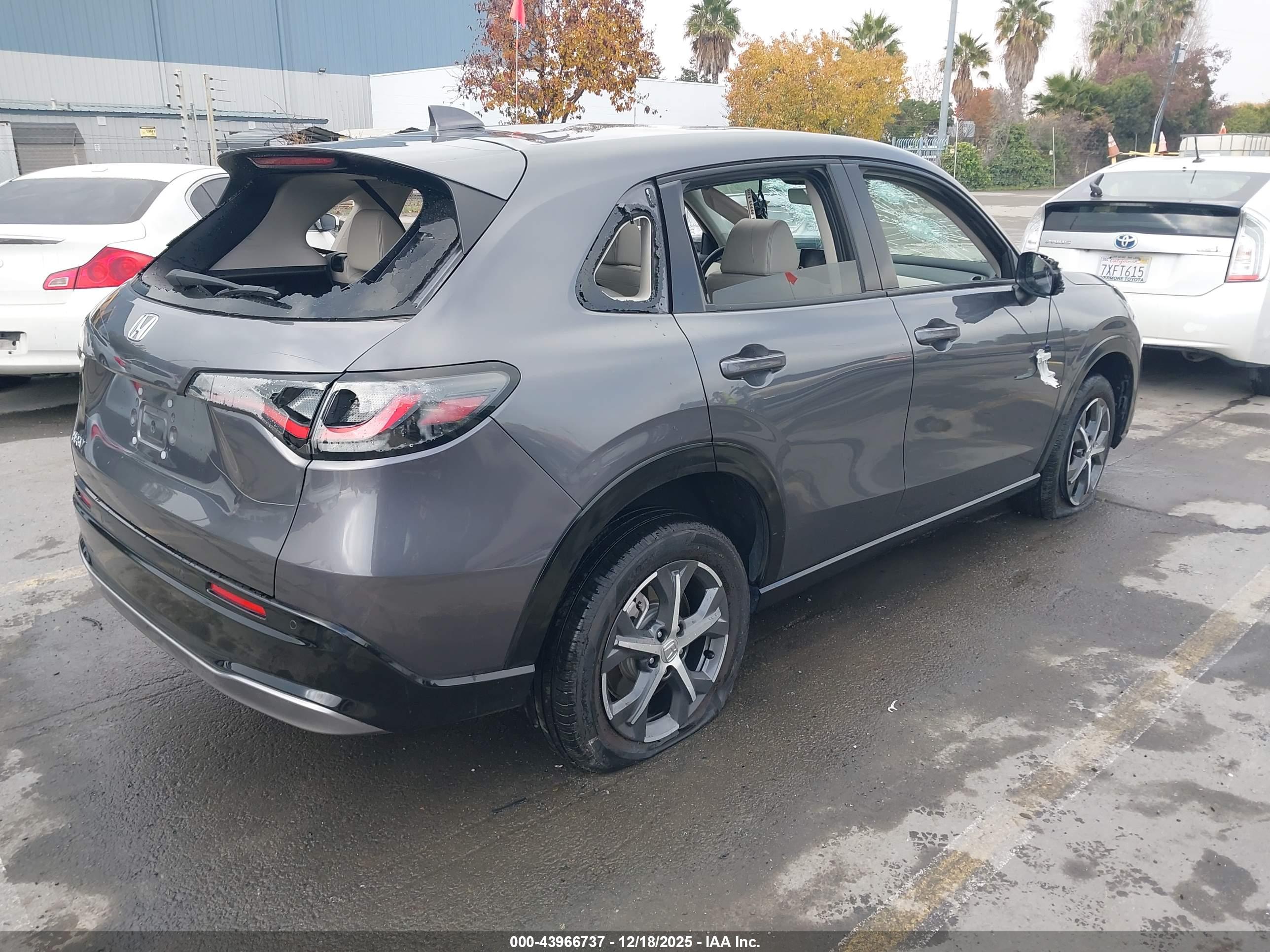 HONDA HR-V image 4