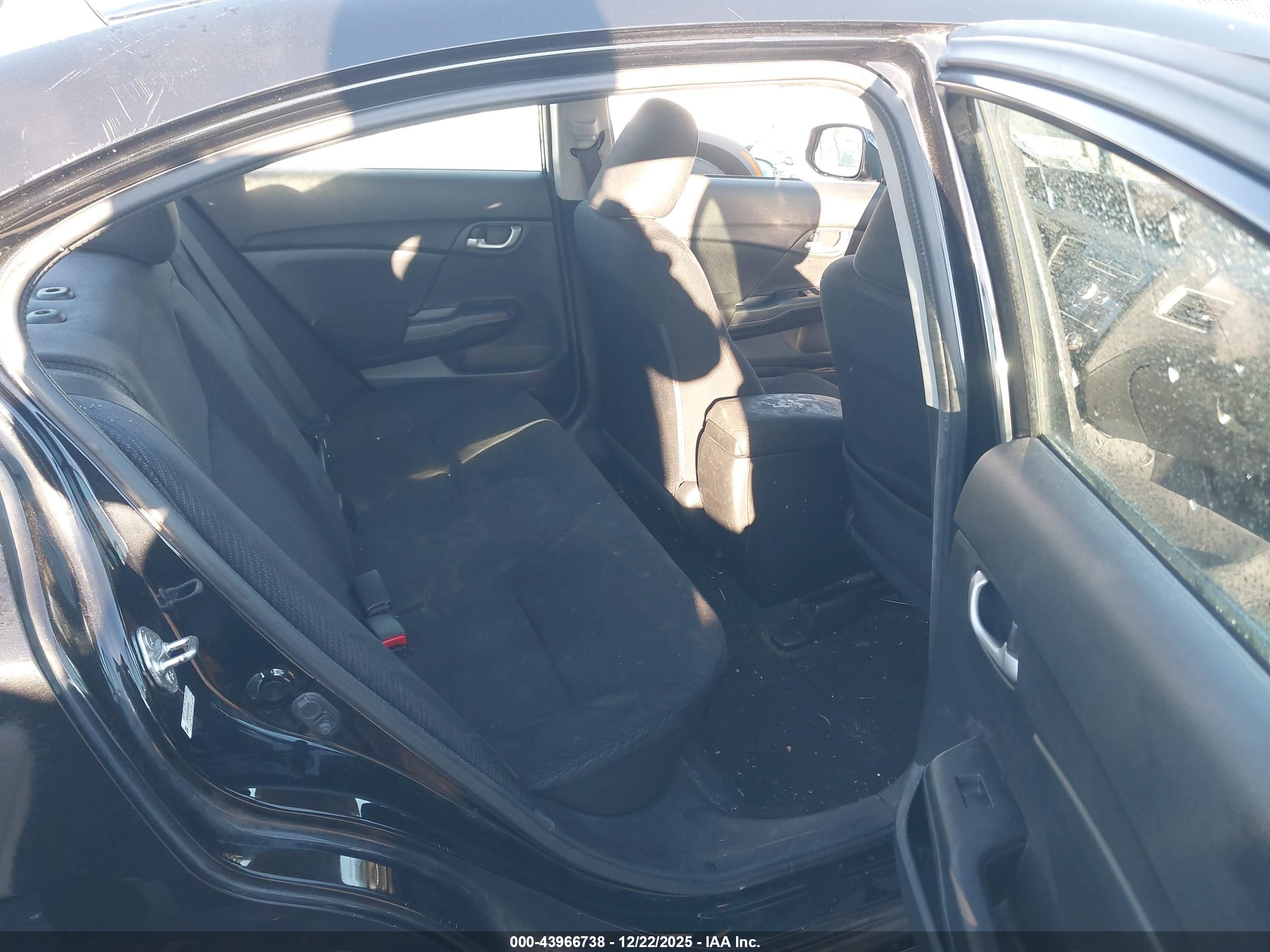 HONDA CIVIC image 8