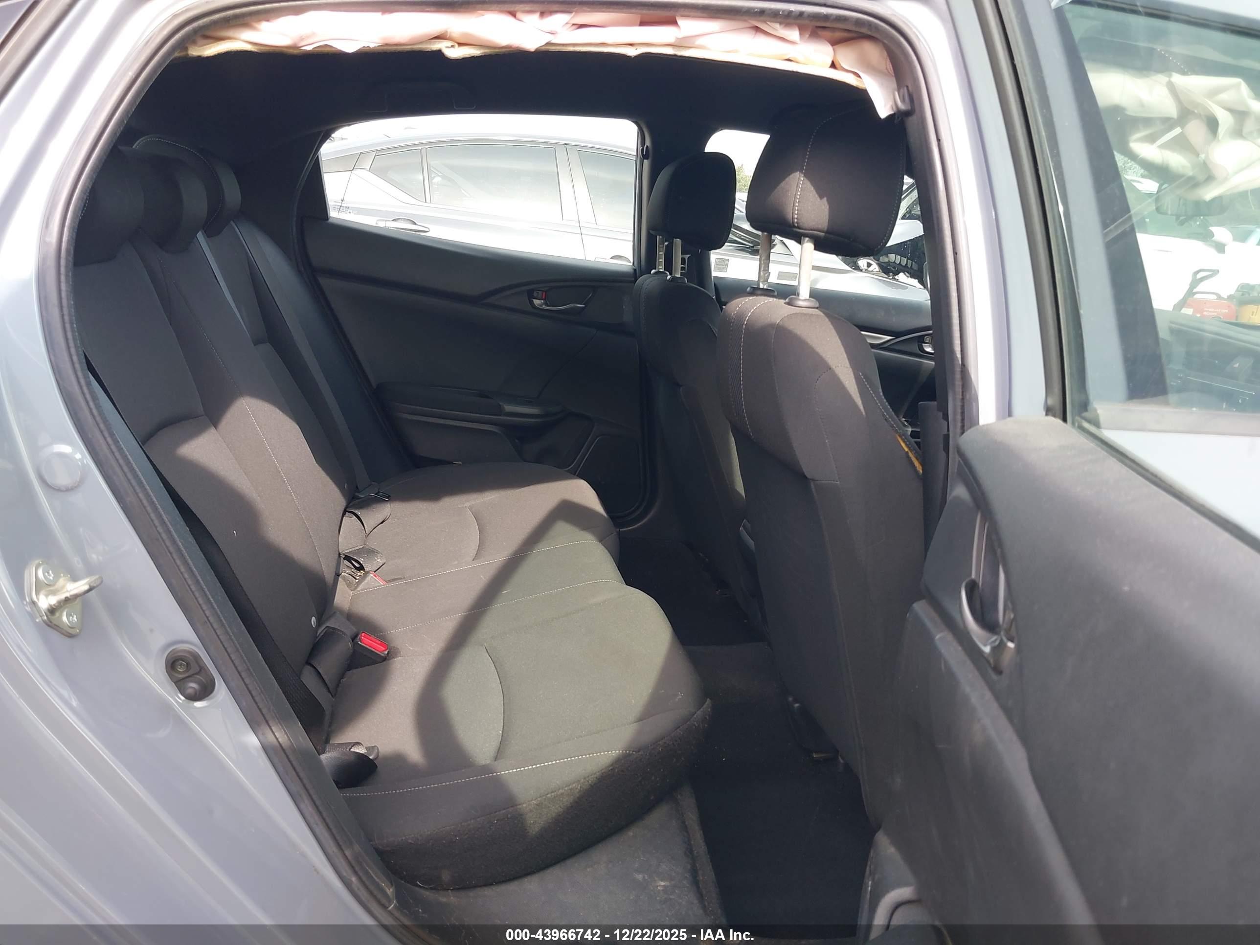 HONDA CIVIC image 8