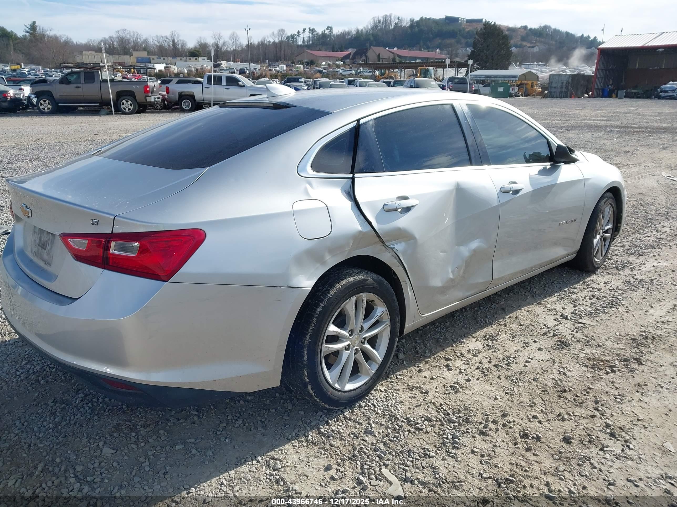 CHEVROLET MALIBU image 4