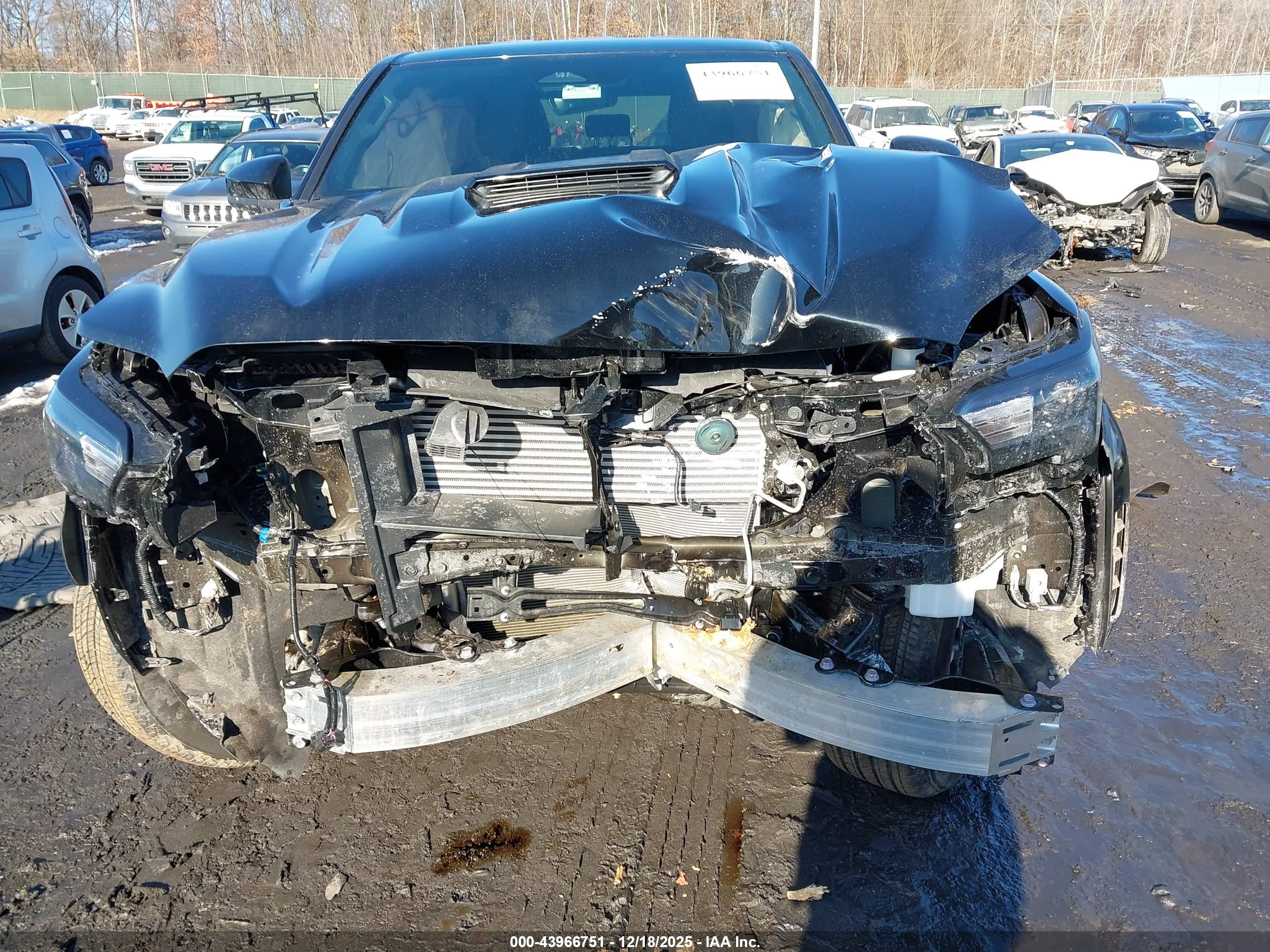 TOYOTA TACOMA image 6