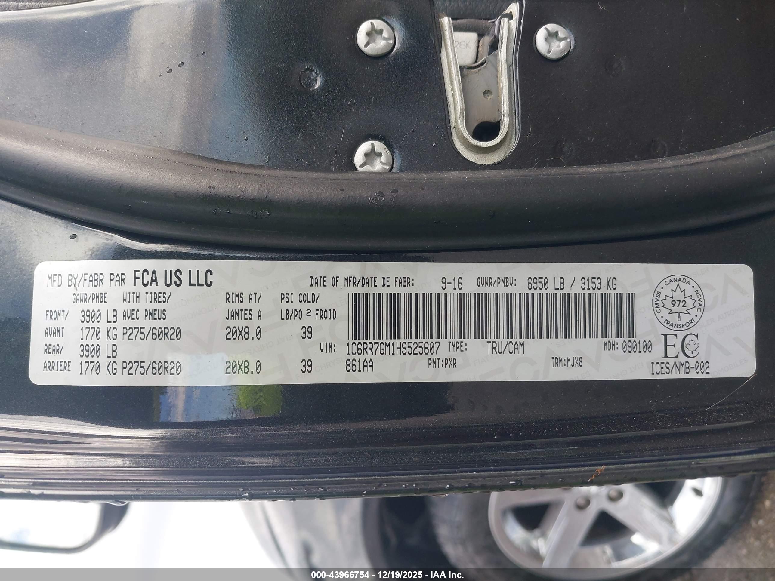 RAM 1500 image 9