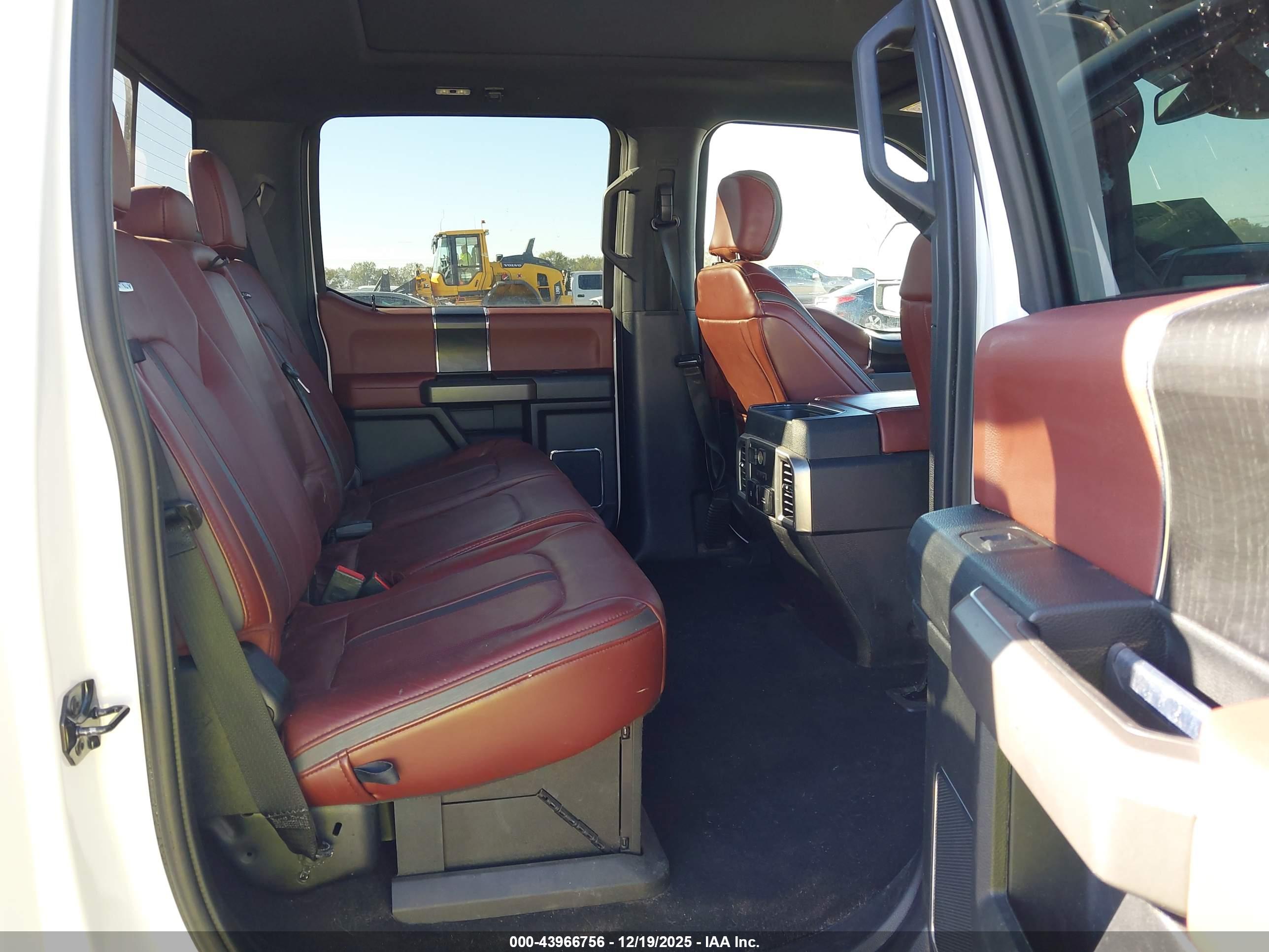 FORD F-250 image 8
