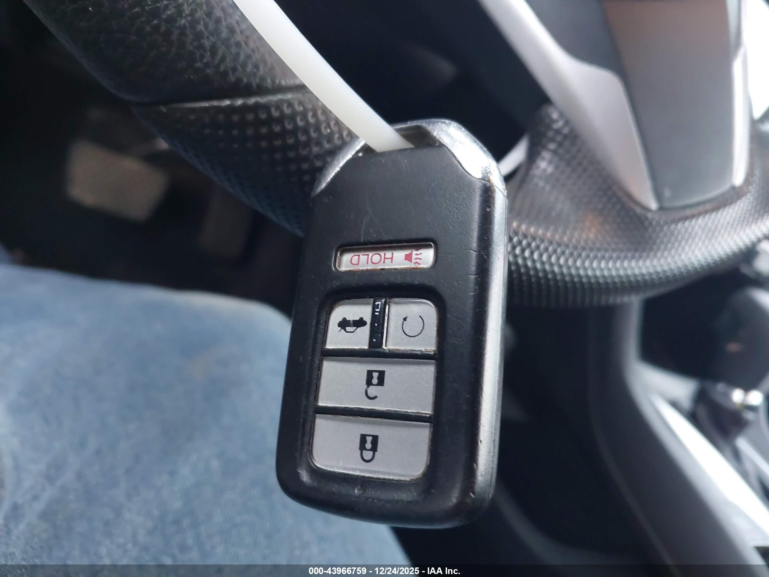 HONDA CIVIC image 11